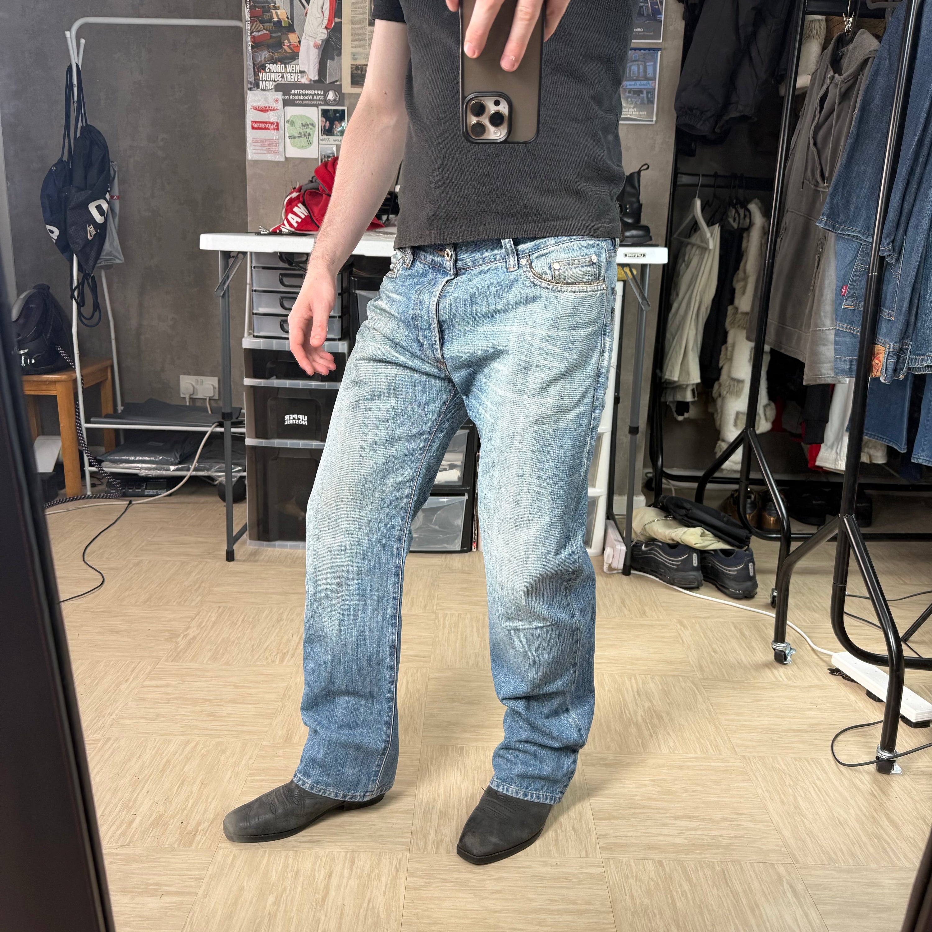 Dolce and gabbana 2000's relaxed washed denim straight leg jeans (S)