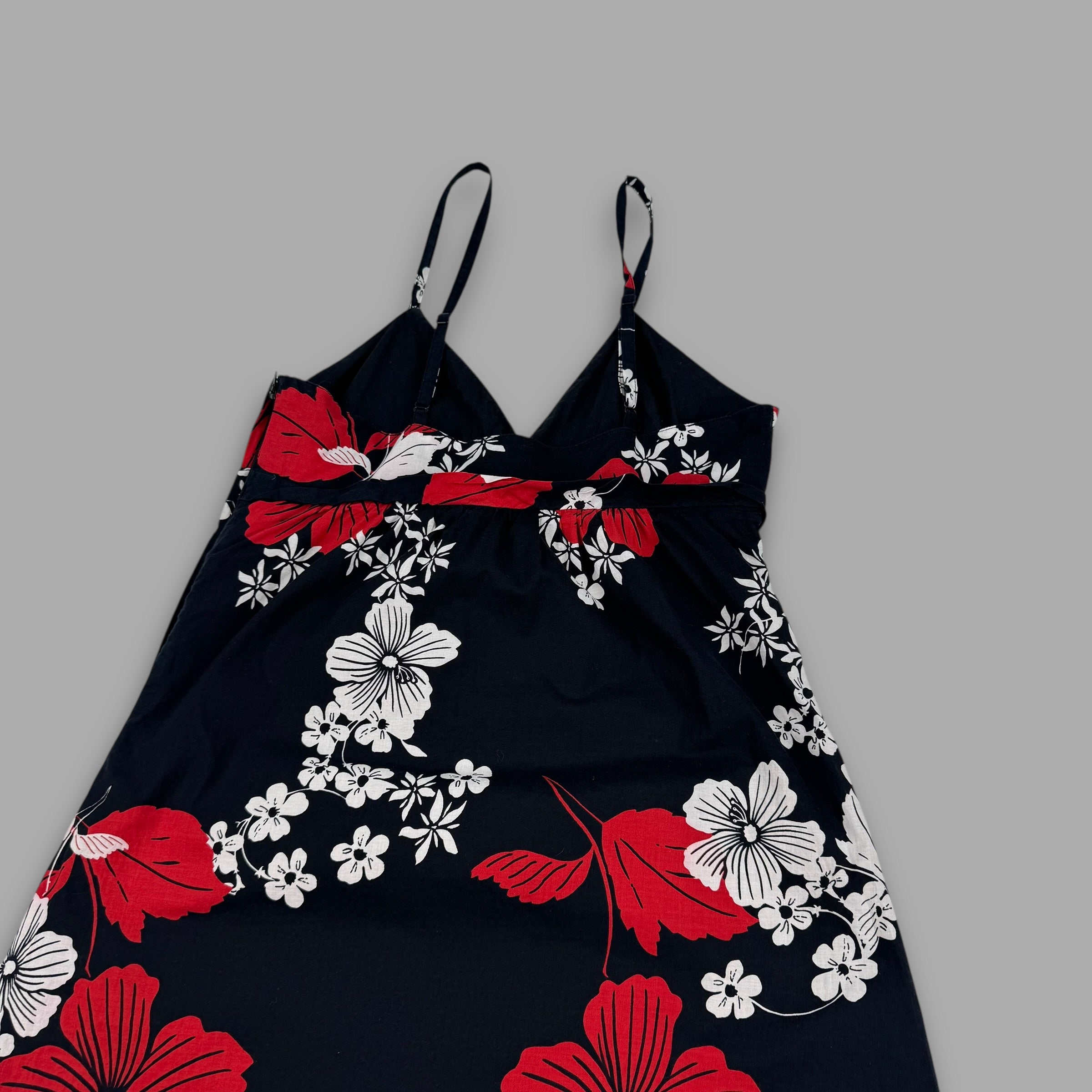 Roxy 2000's spaghetti strap v-neckline floral monogram mini dress (S) wms