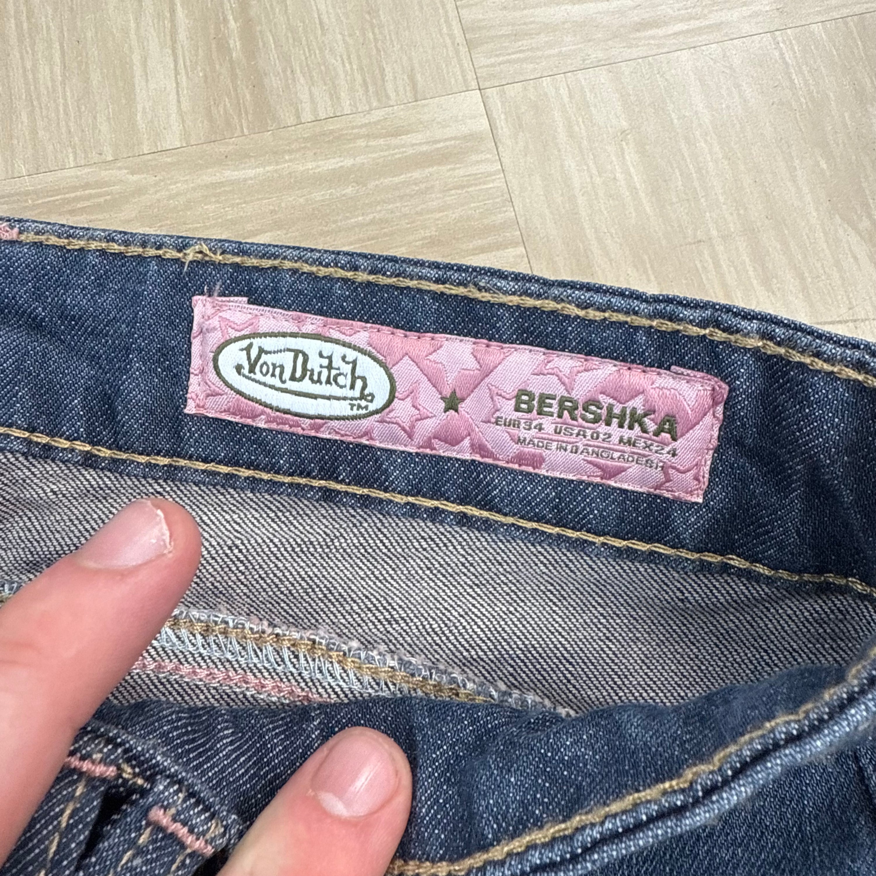 Von Dutch x Bershka graphic relaxed denim bootcut jeans (M) wms