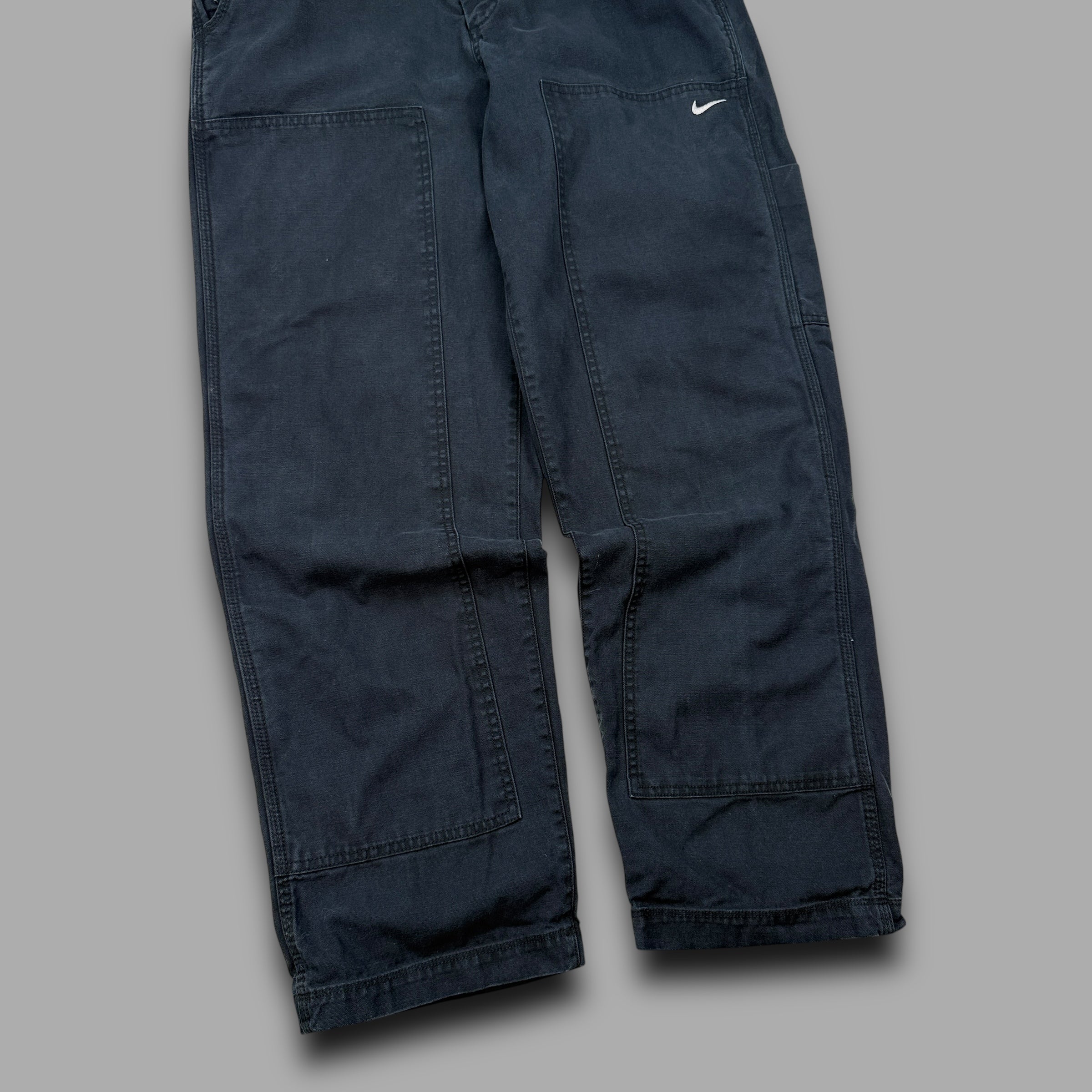 Nike baggy wide leg carpenter bottoms (M-L)