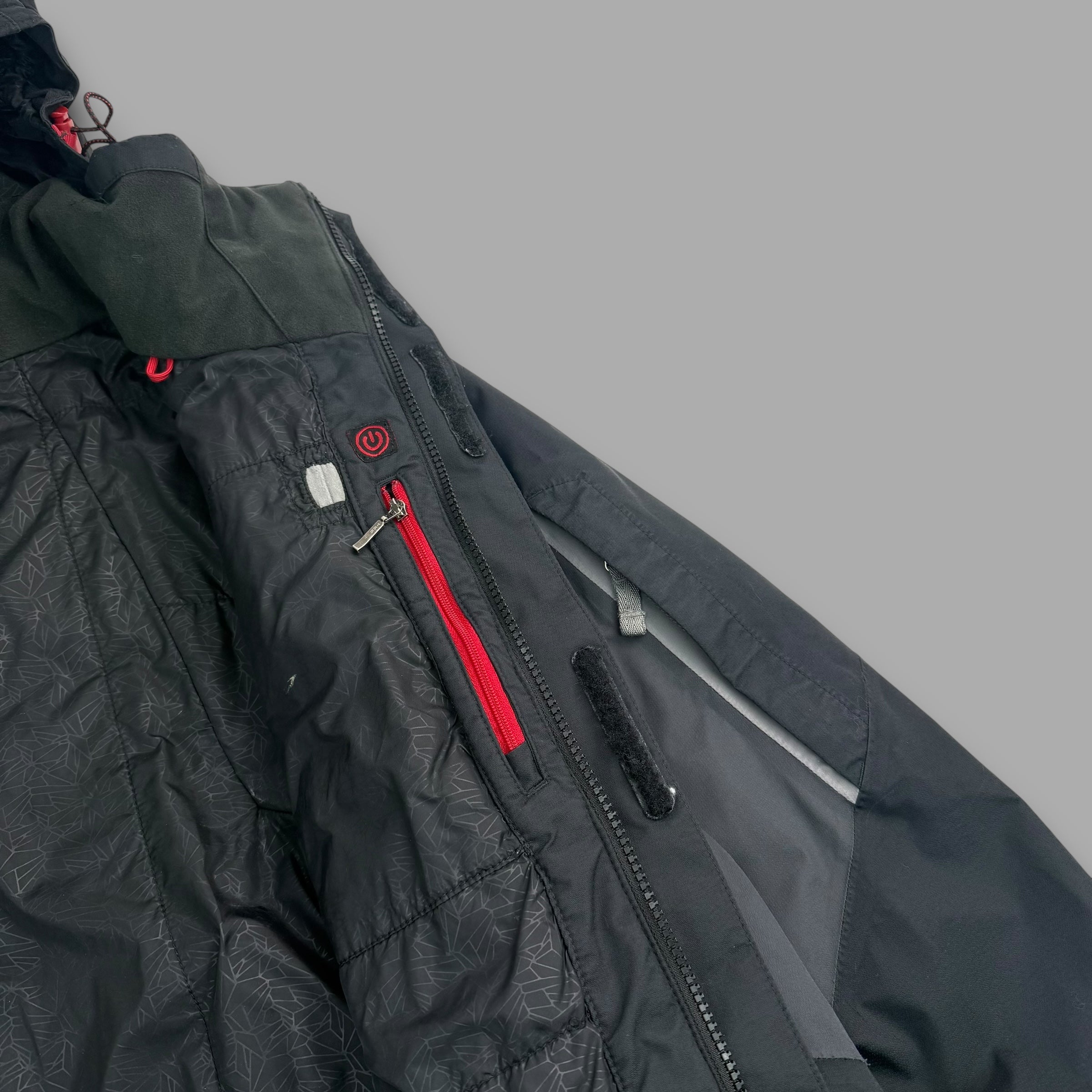 The north face 2010 technical hyvent ski jacket (XL)