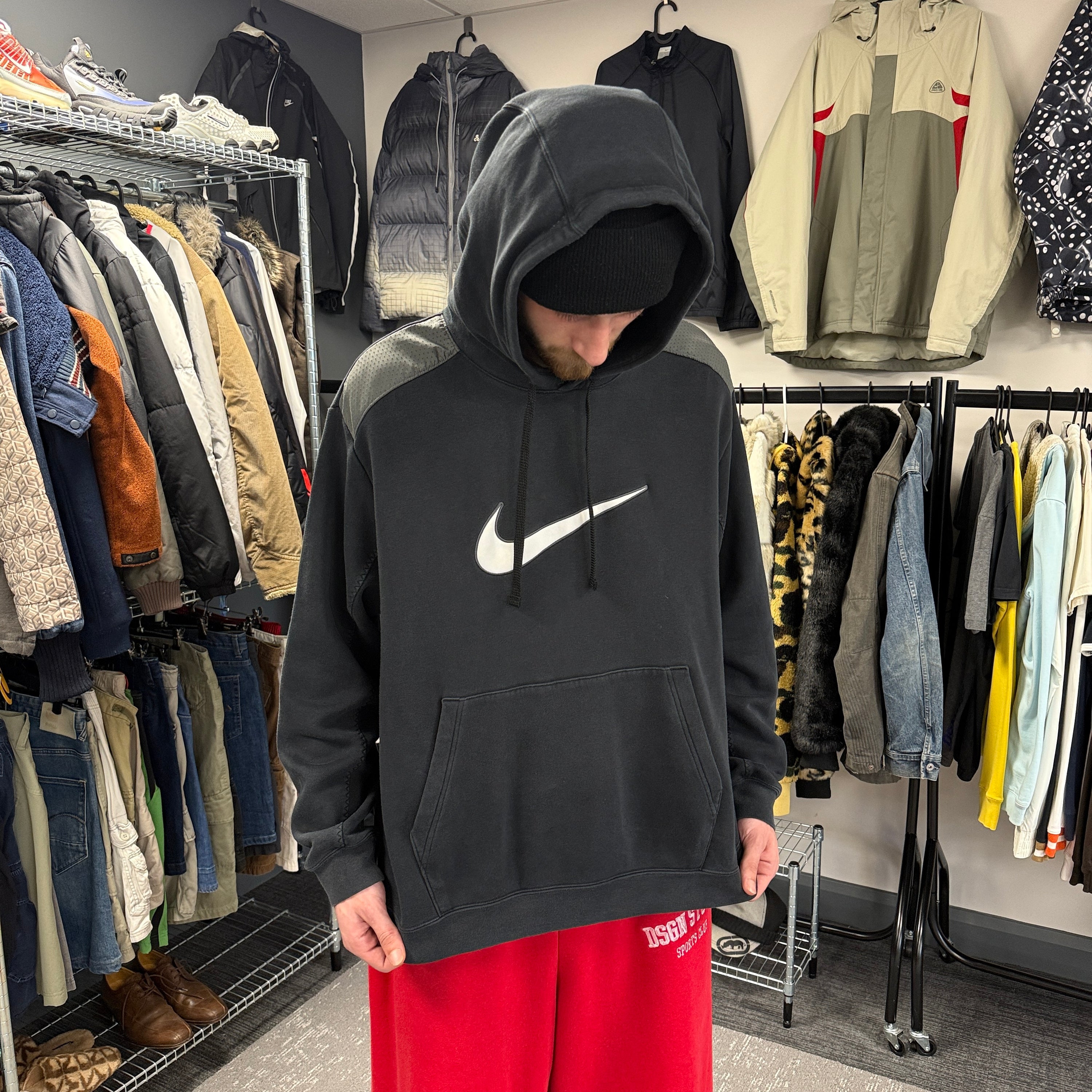 Nike 2000's graphic centre swoosh pullover hoodie (XXL)