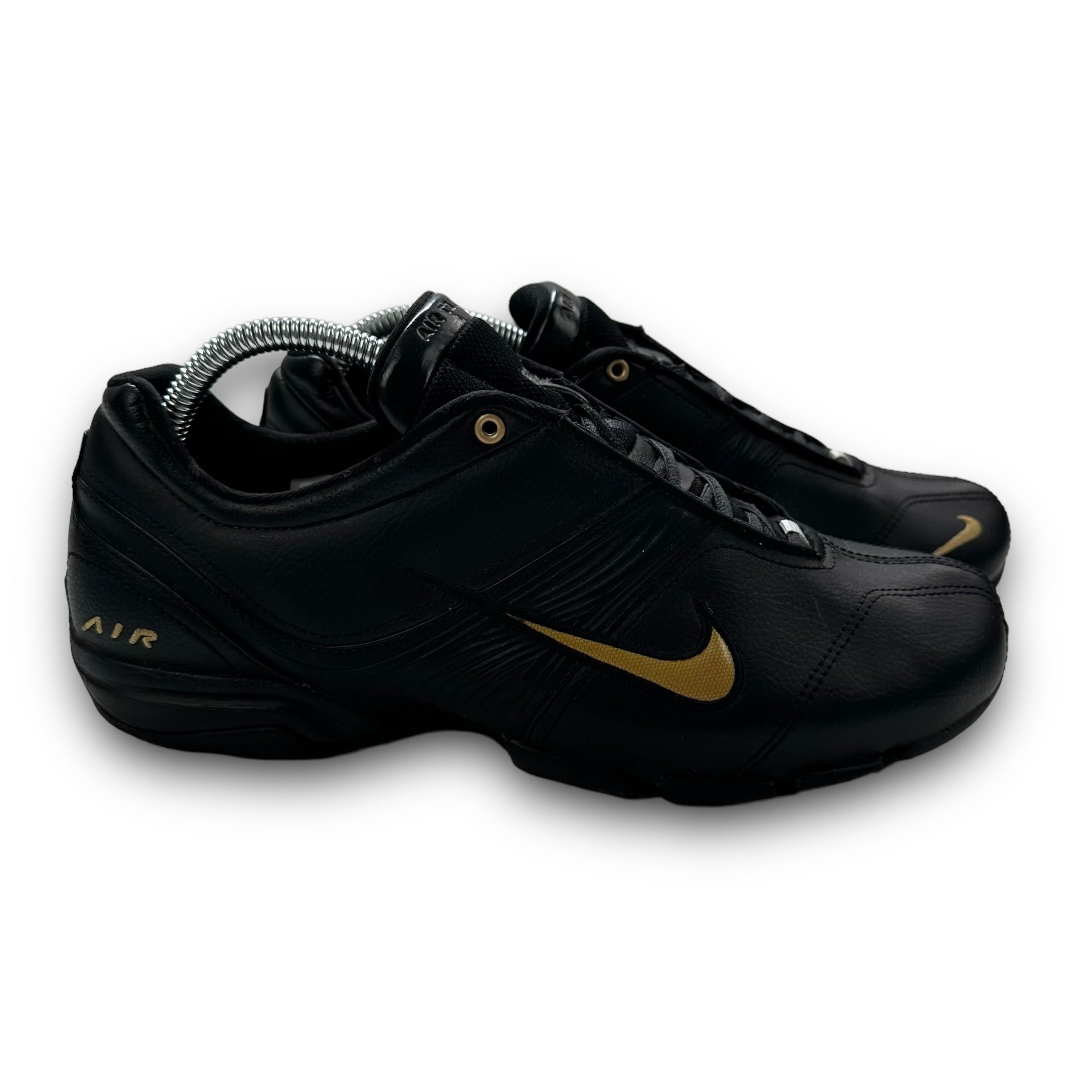 Nike air toukol II 'black and gold' 2010 (UK7)