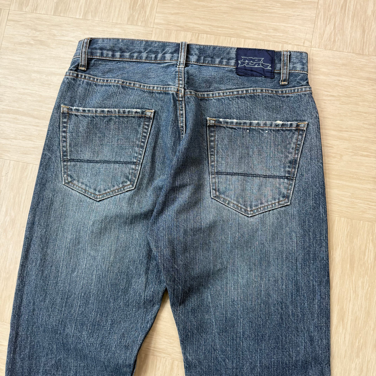 No fear 2000's relaxed fit denim straight leg jeans (S)