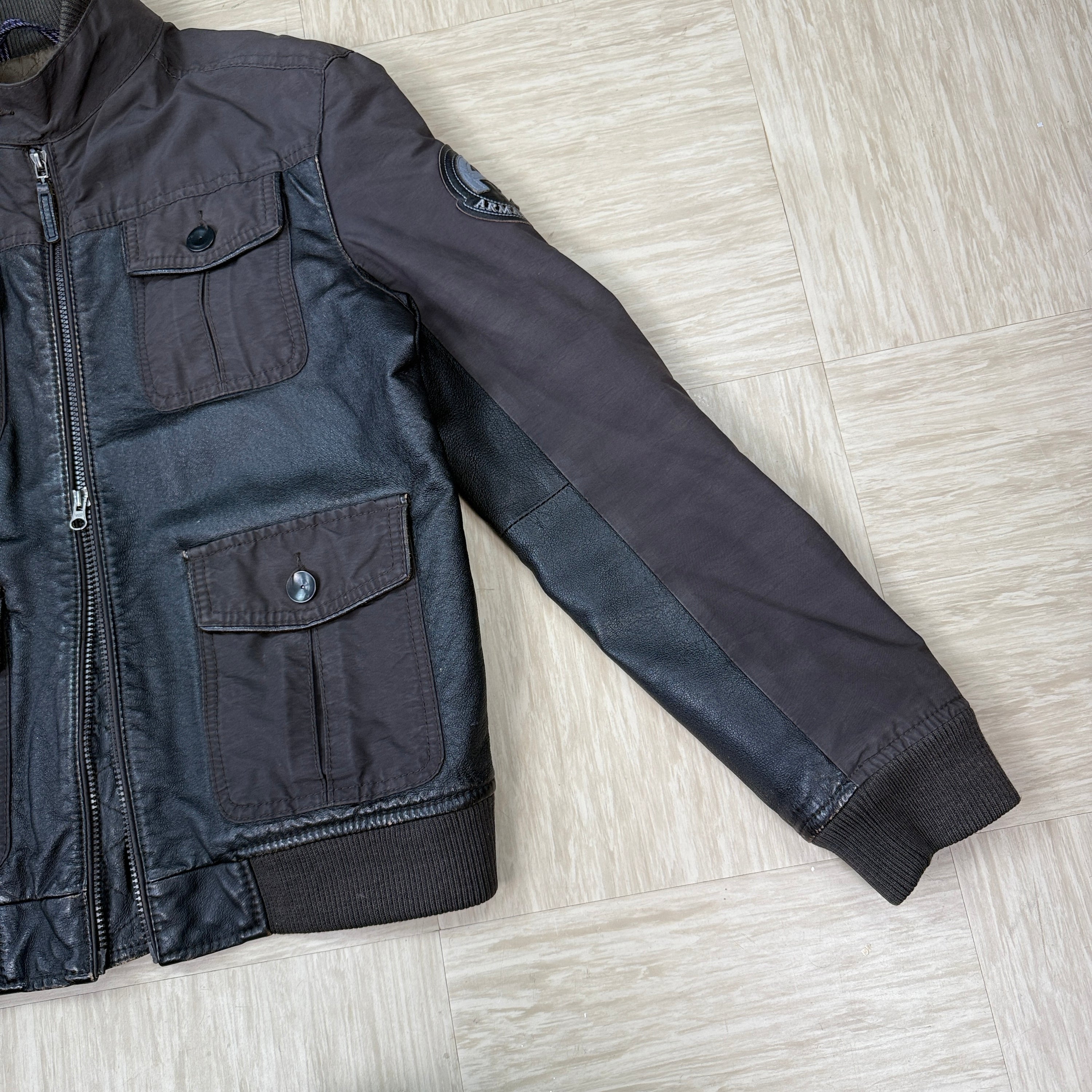 Armani 2000's multi-pocket leather hybrid jacket (S-M)