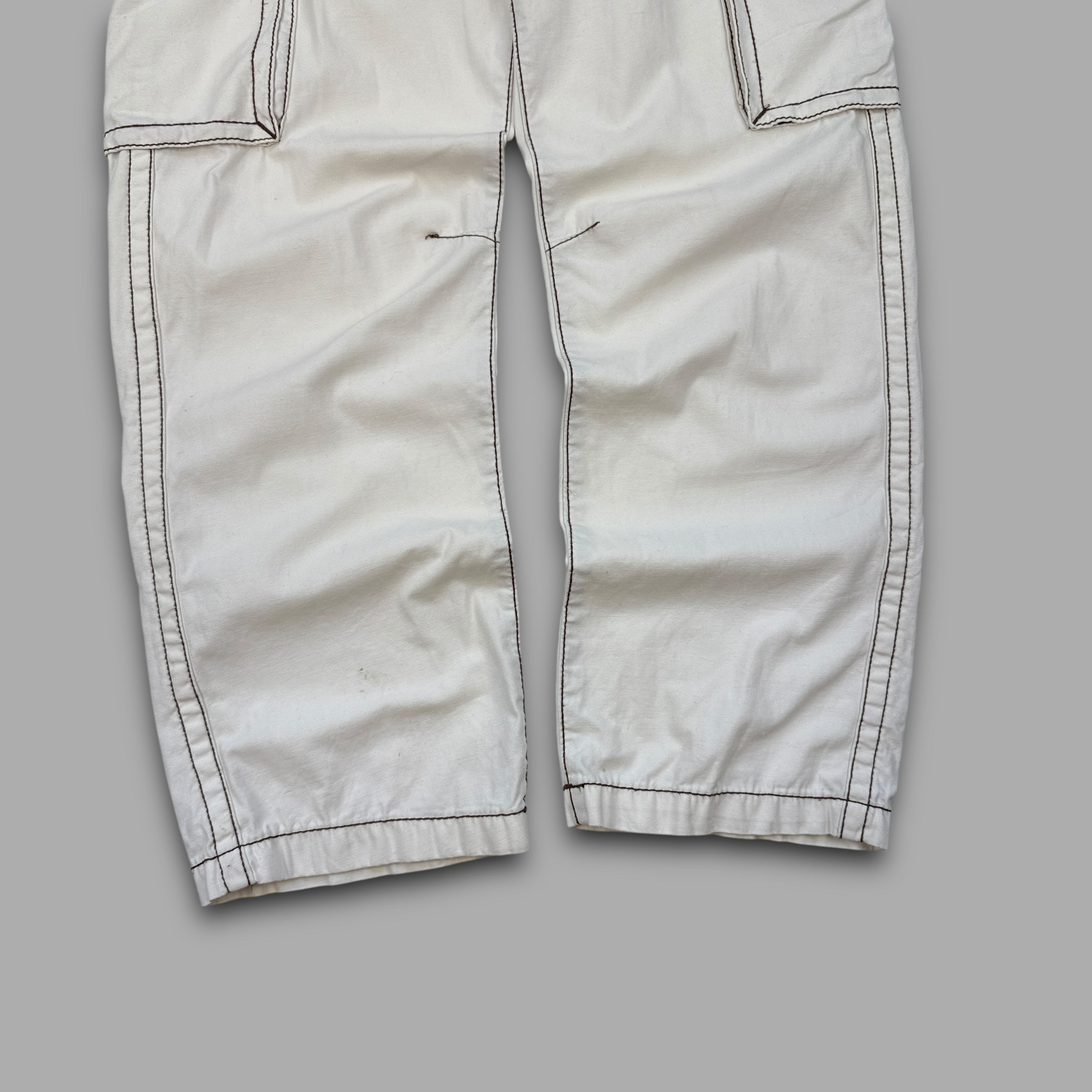 True religion 2000's straight leg contrast stitch jeans (S)