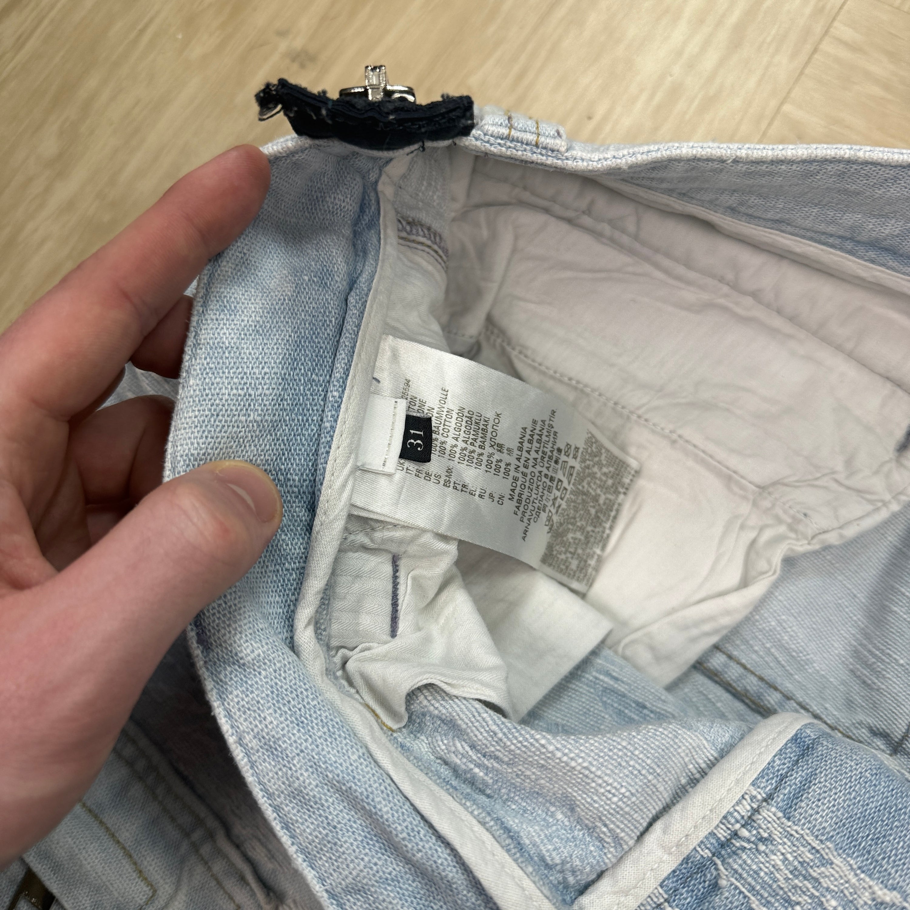 Diesel 2000's baggy wide leg embroidered jean shorts (M)