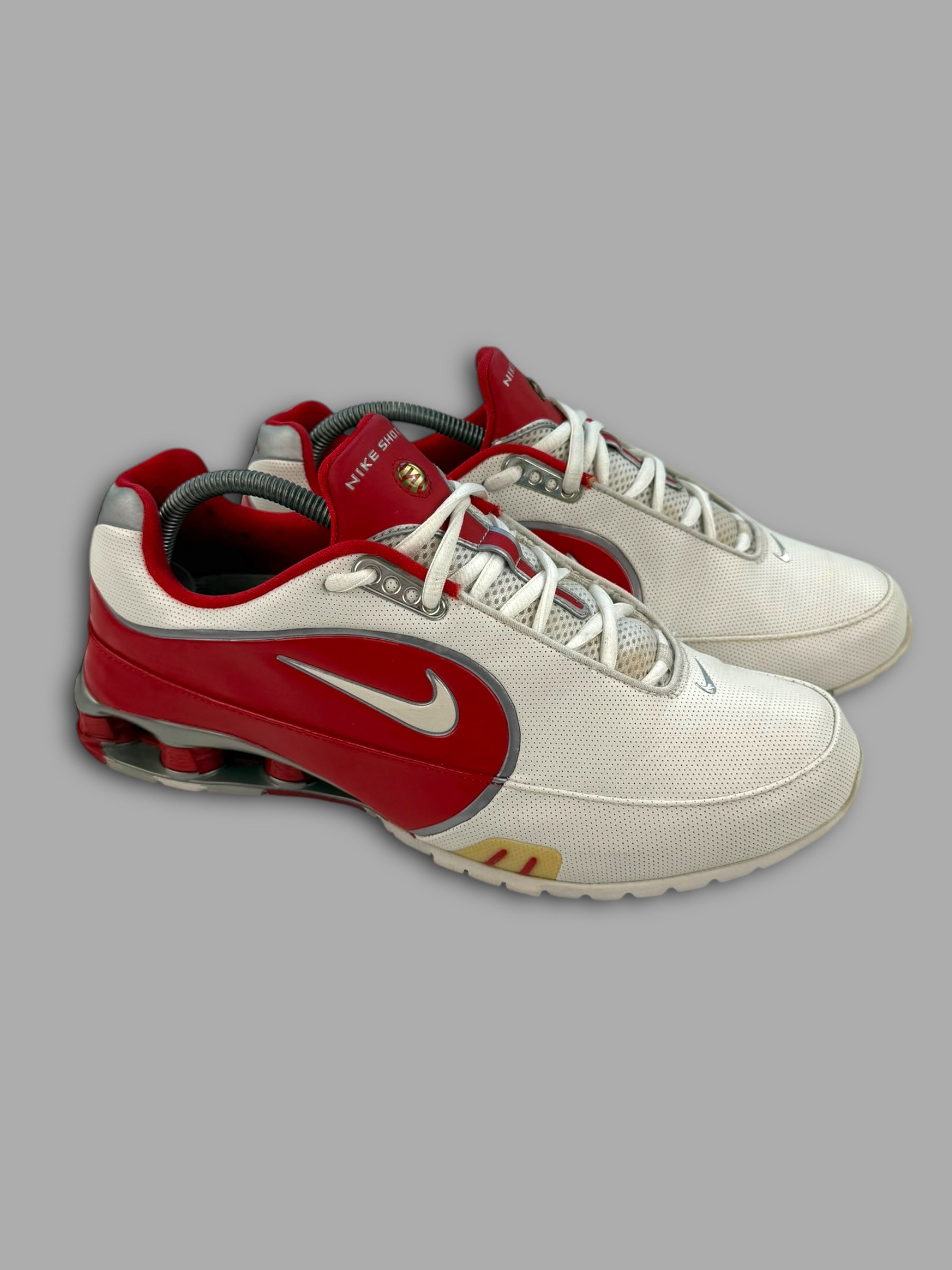 Nike shox electric 'red and white' 2004 (UK9)