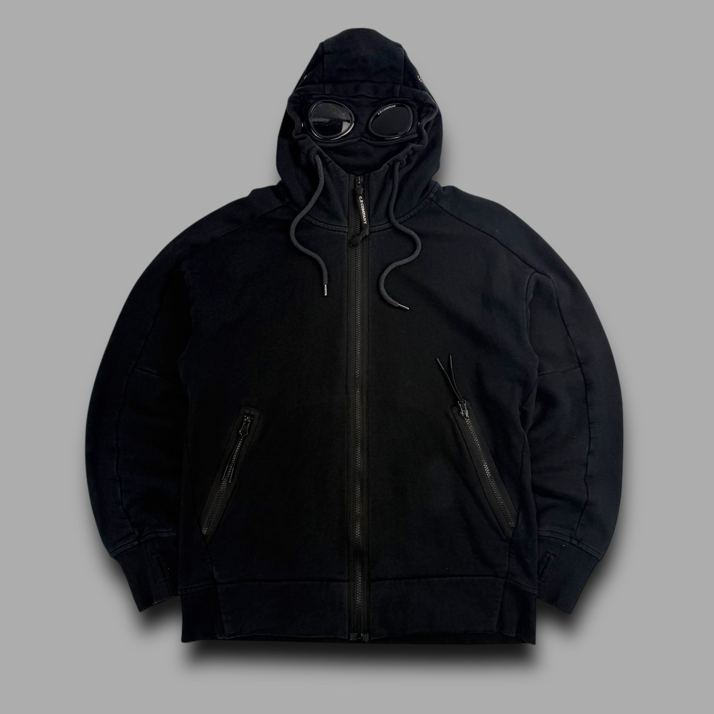 CP Company goggle hoodie (M)