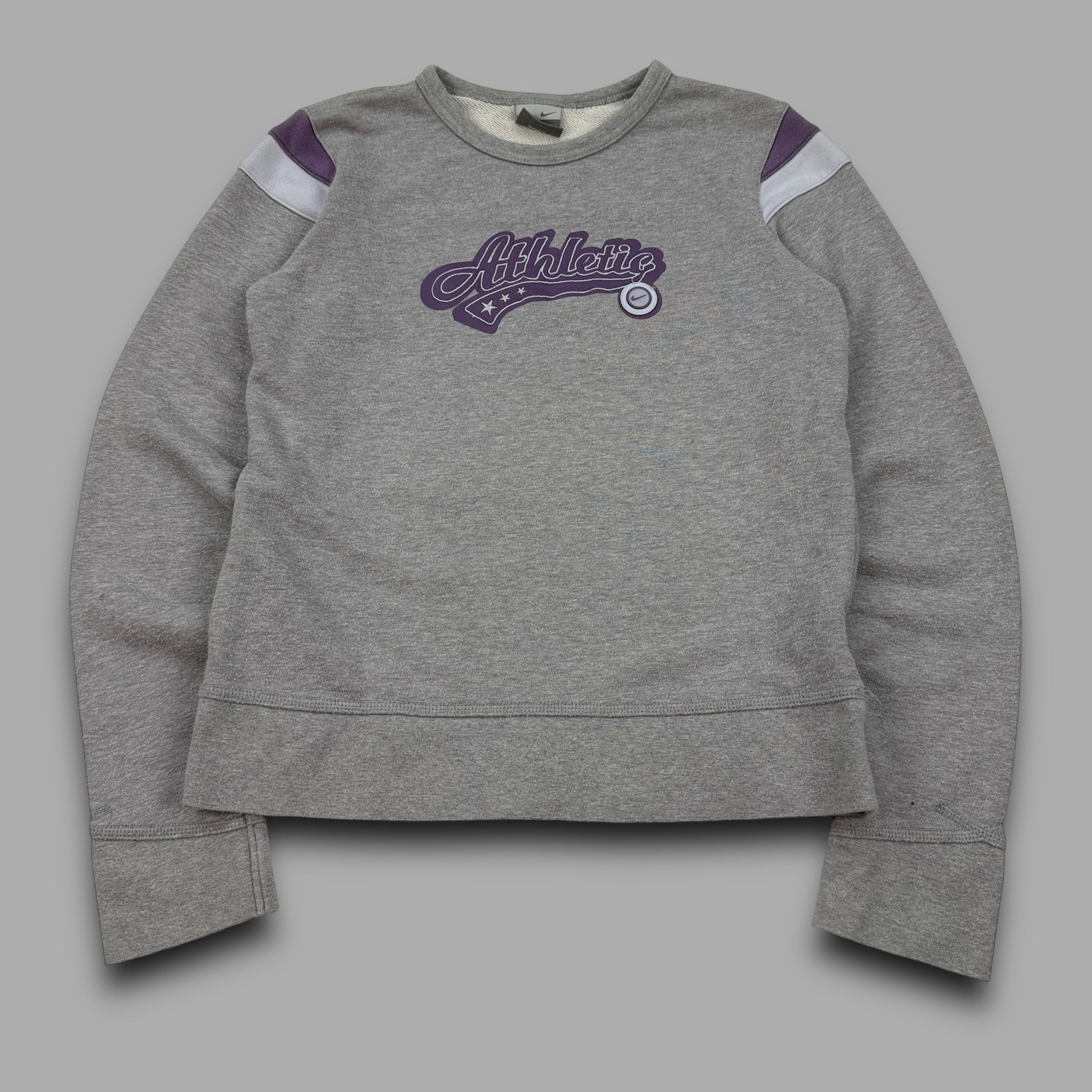 Nike athletic 2000's graphic spellout pullover sweatshirt (S)