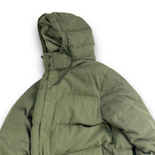 Load image into Gallery viewer, Nike 2000’s technical 550 down-filled pinstripe puffer jacket (M)

