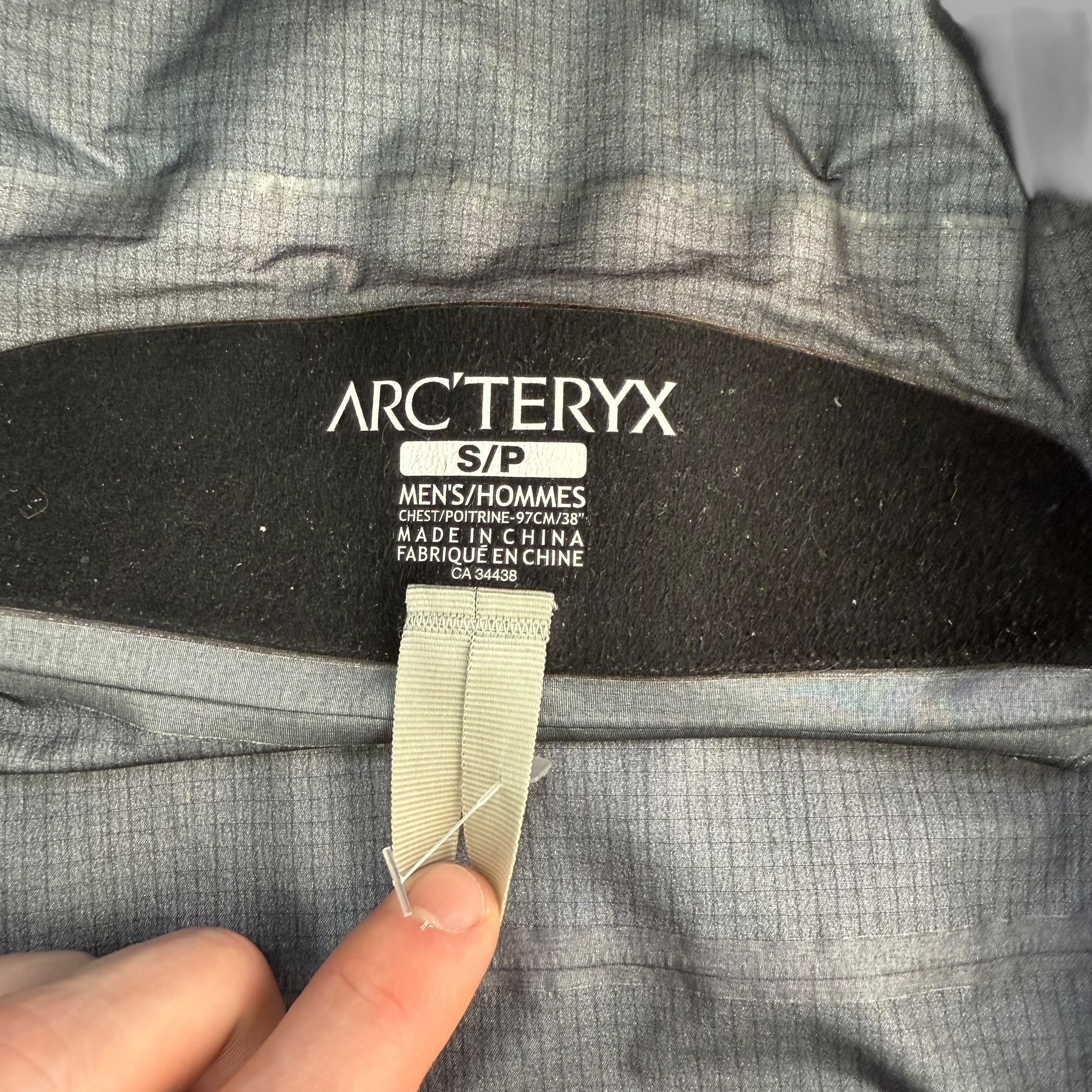 Arc'teryx 2014 gore-tex alpha AR shell jacket (S)