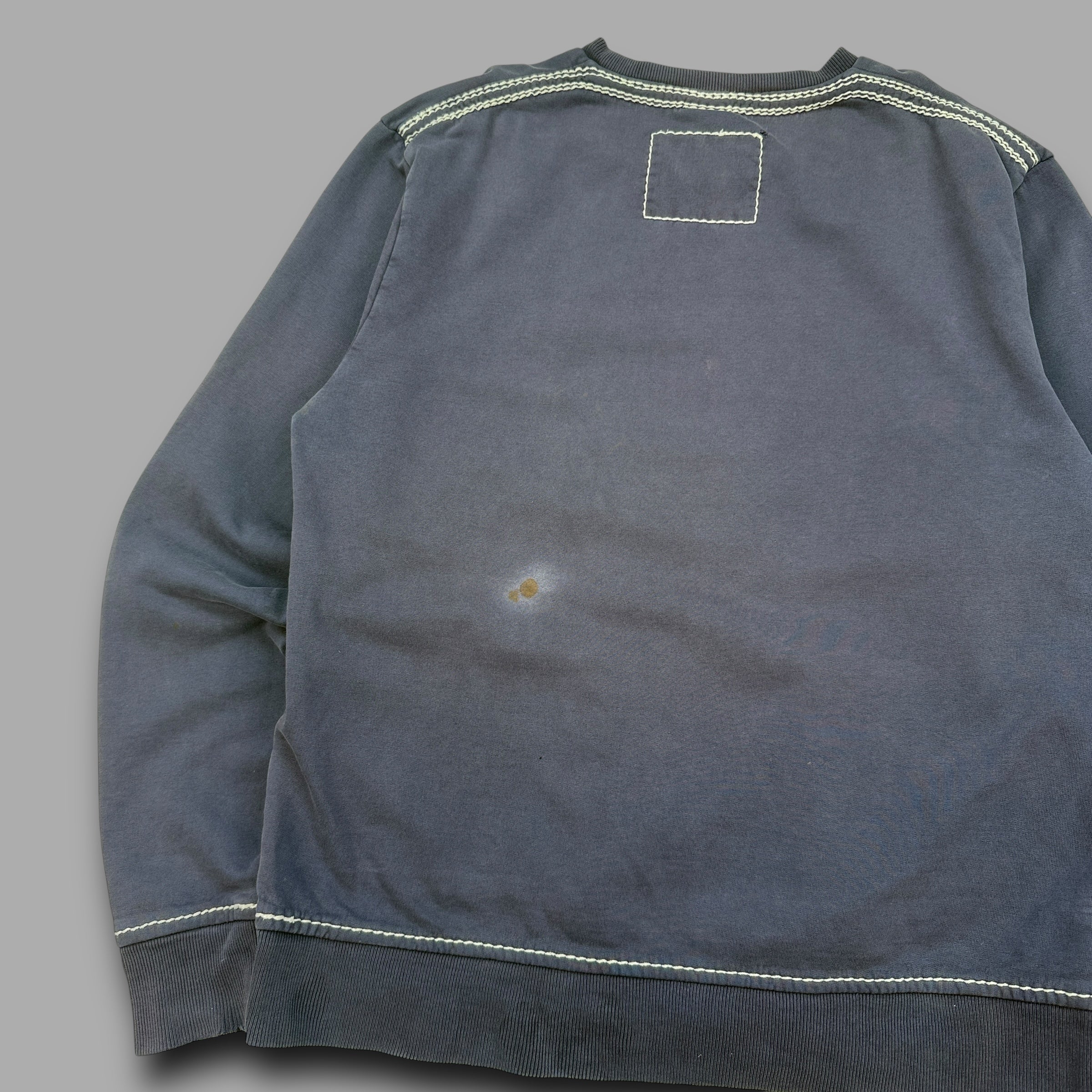 True religion 2000's triple stitch pullover sweatshirt (XL)