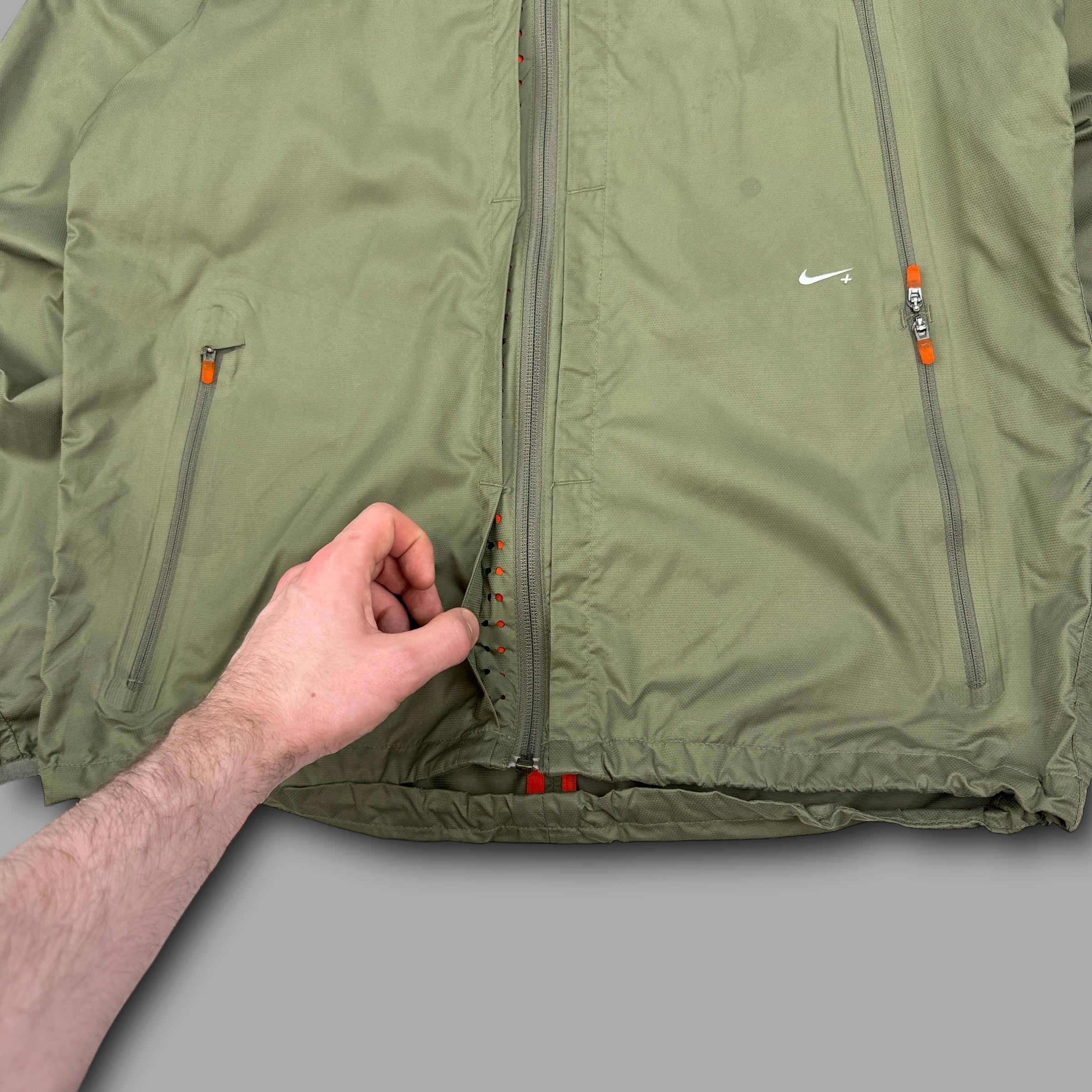 Nike fit+ 2000's technical vented panelled track jacket (S)