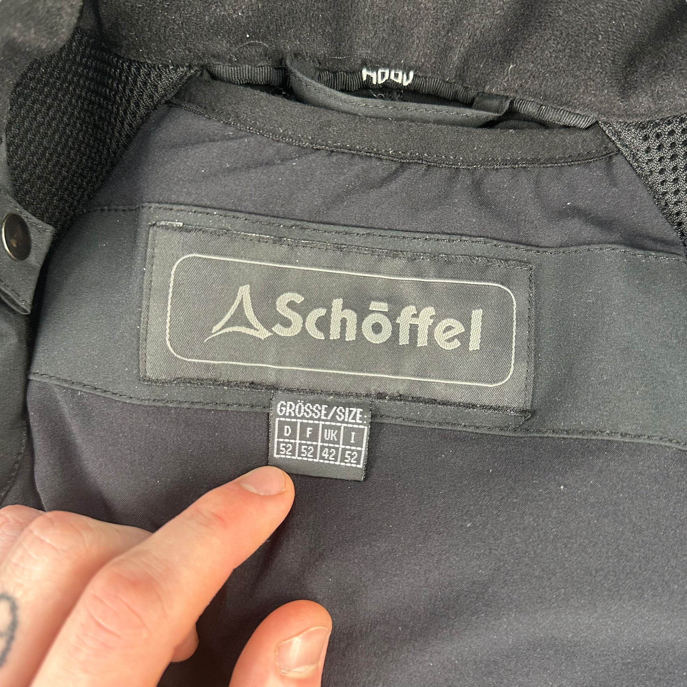 Schöffel 2000's technical two-tone built in balaclava ski jacket (L)