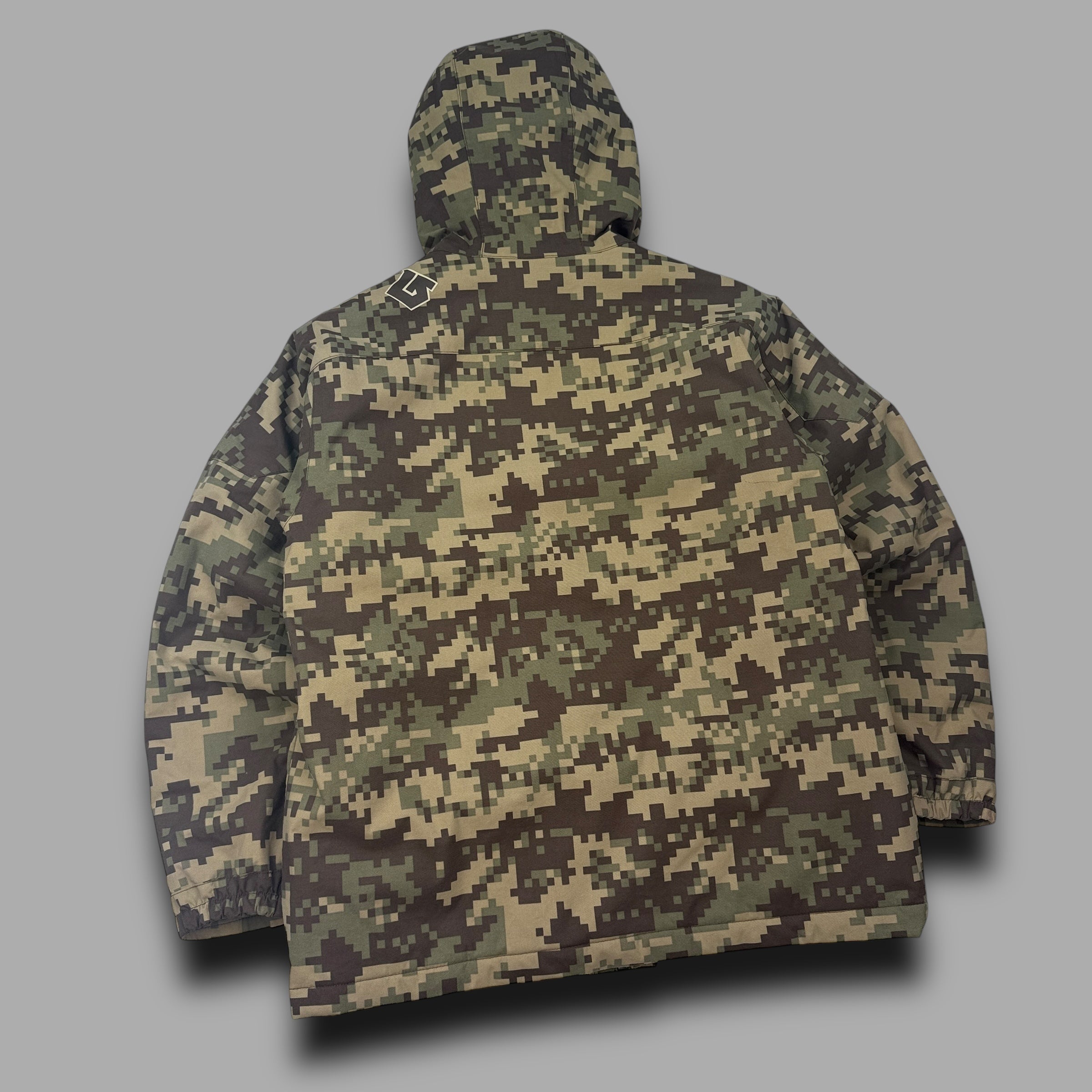 Burton 2000's technical multi-pocket camo ski jacket (S)