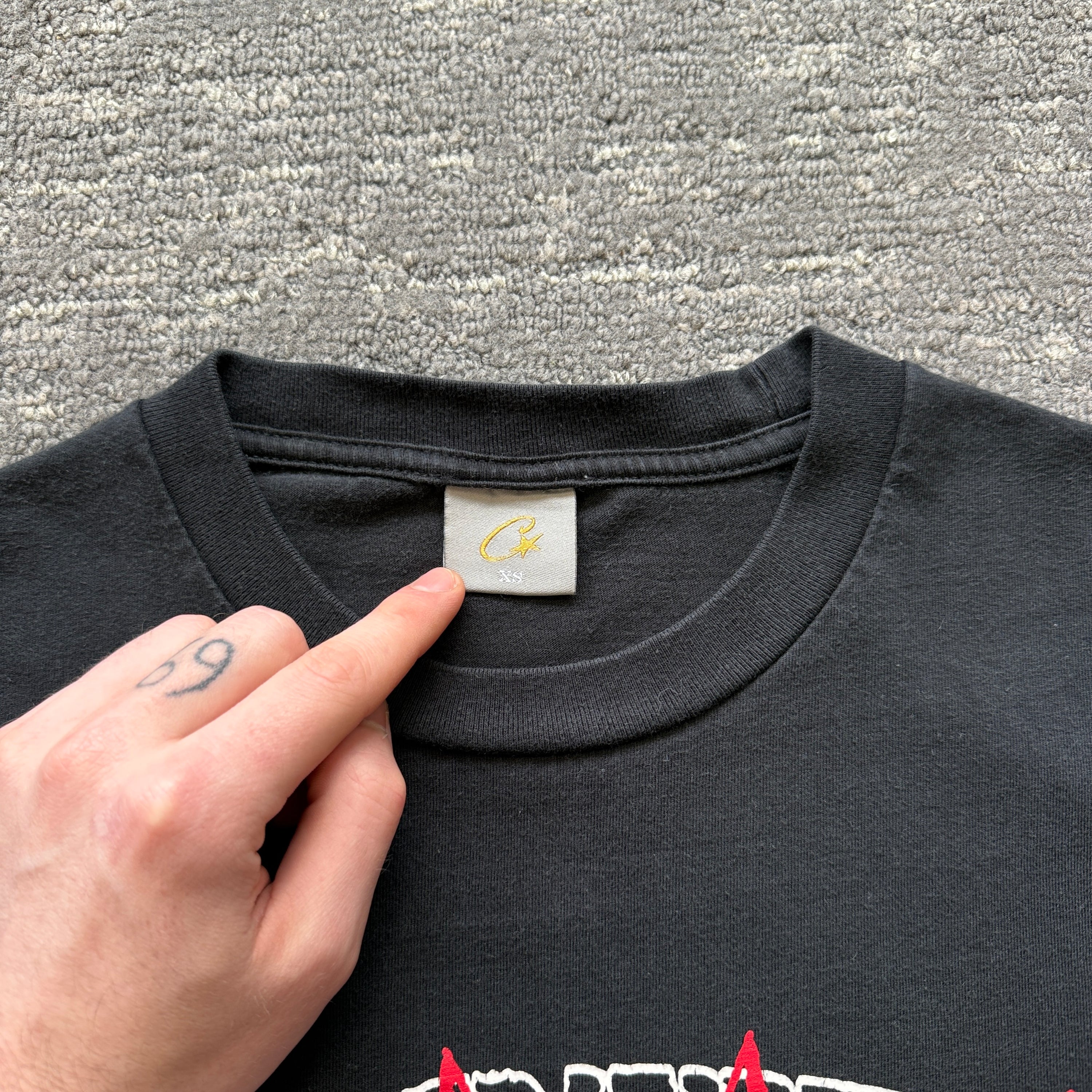 Cortiez 4stars Alcatraz graphic tee (XS)