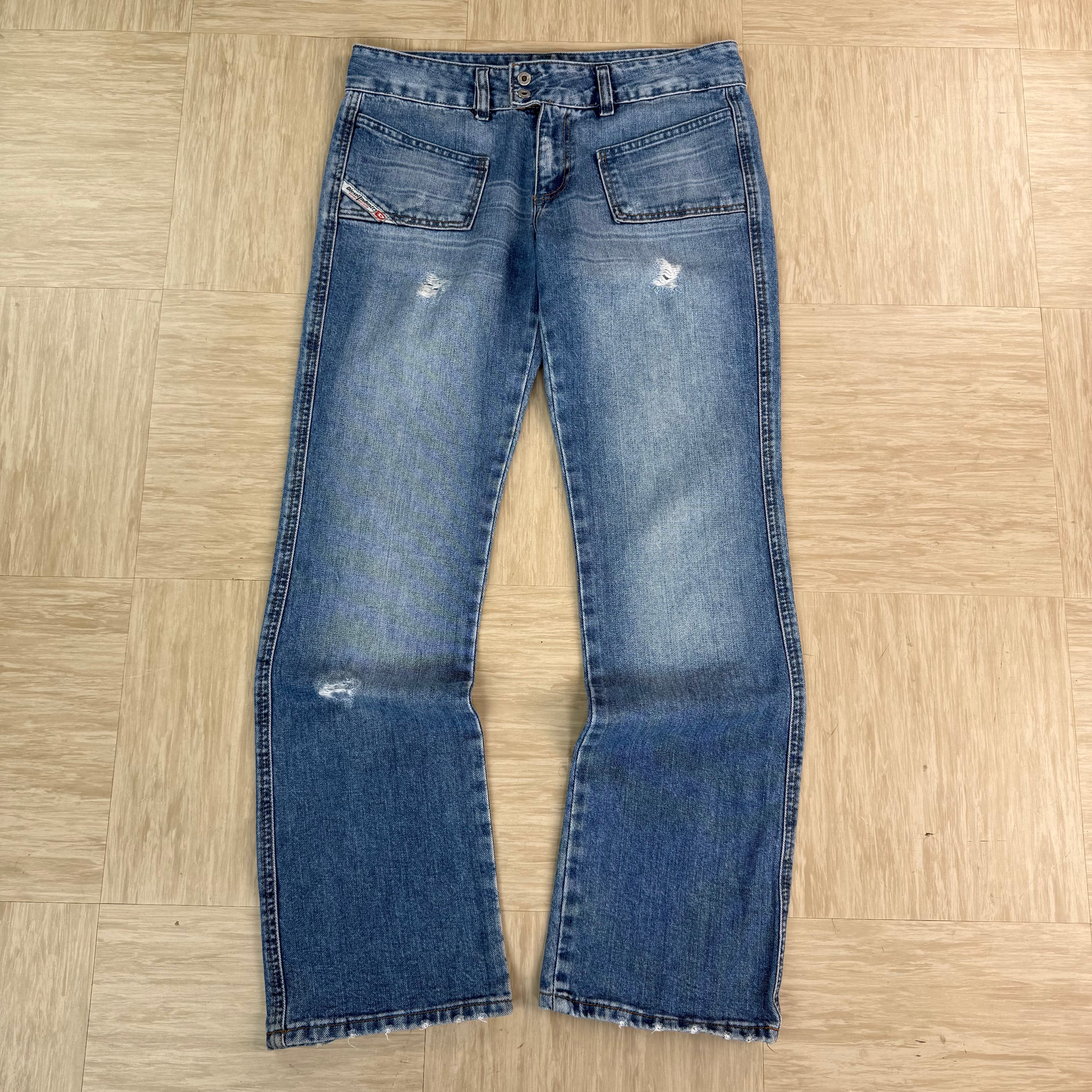 Diesel 2000's relaxed distressed denim bootcut jeans (S)