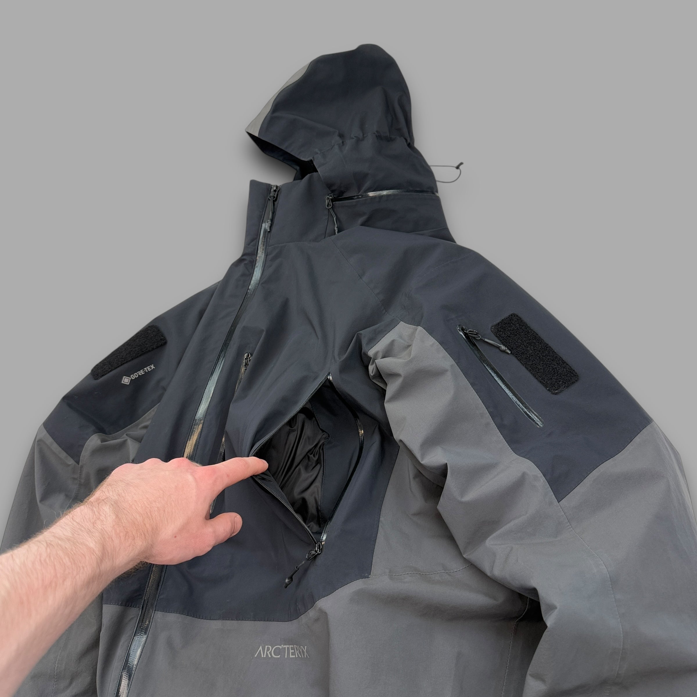Arc'teryx 2021 technical gore-tex axis insulated shell jacket (XL)