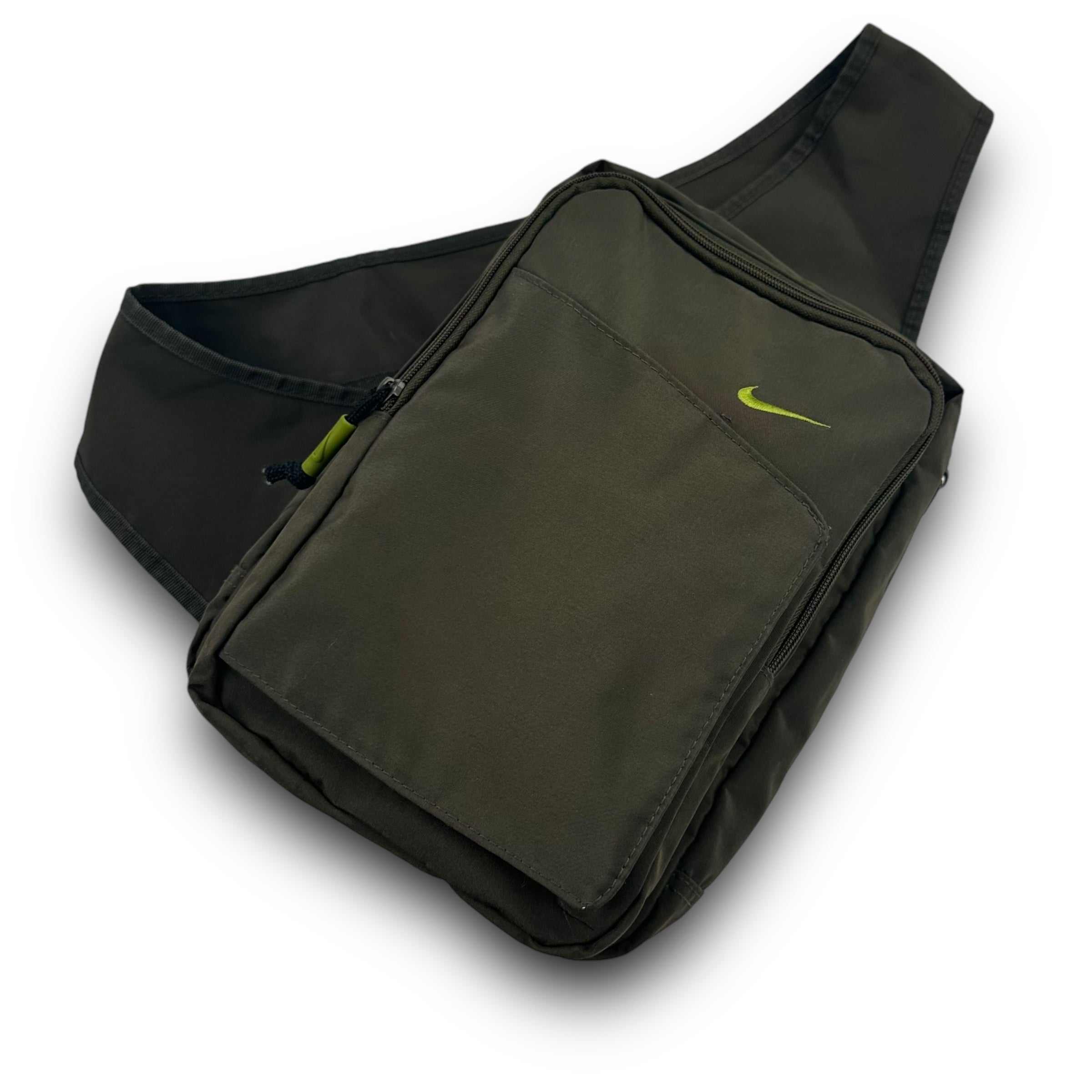 Nike 2000's technical multi-pocket rectangle sling bag (OS)