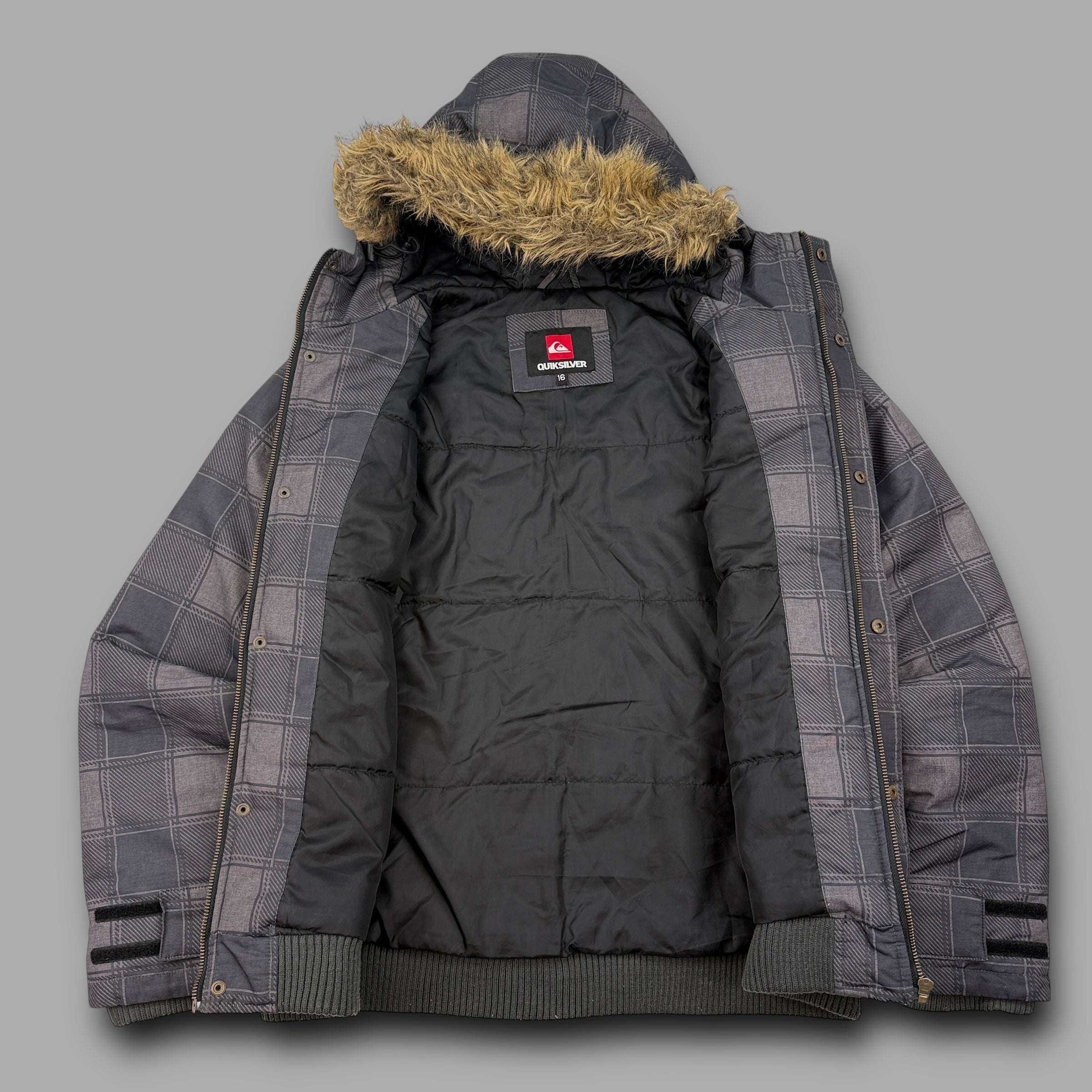 Quiksilver 2000's technical plaid fur hood bomber style jacket (S)
