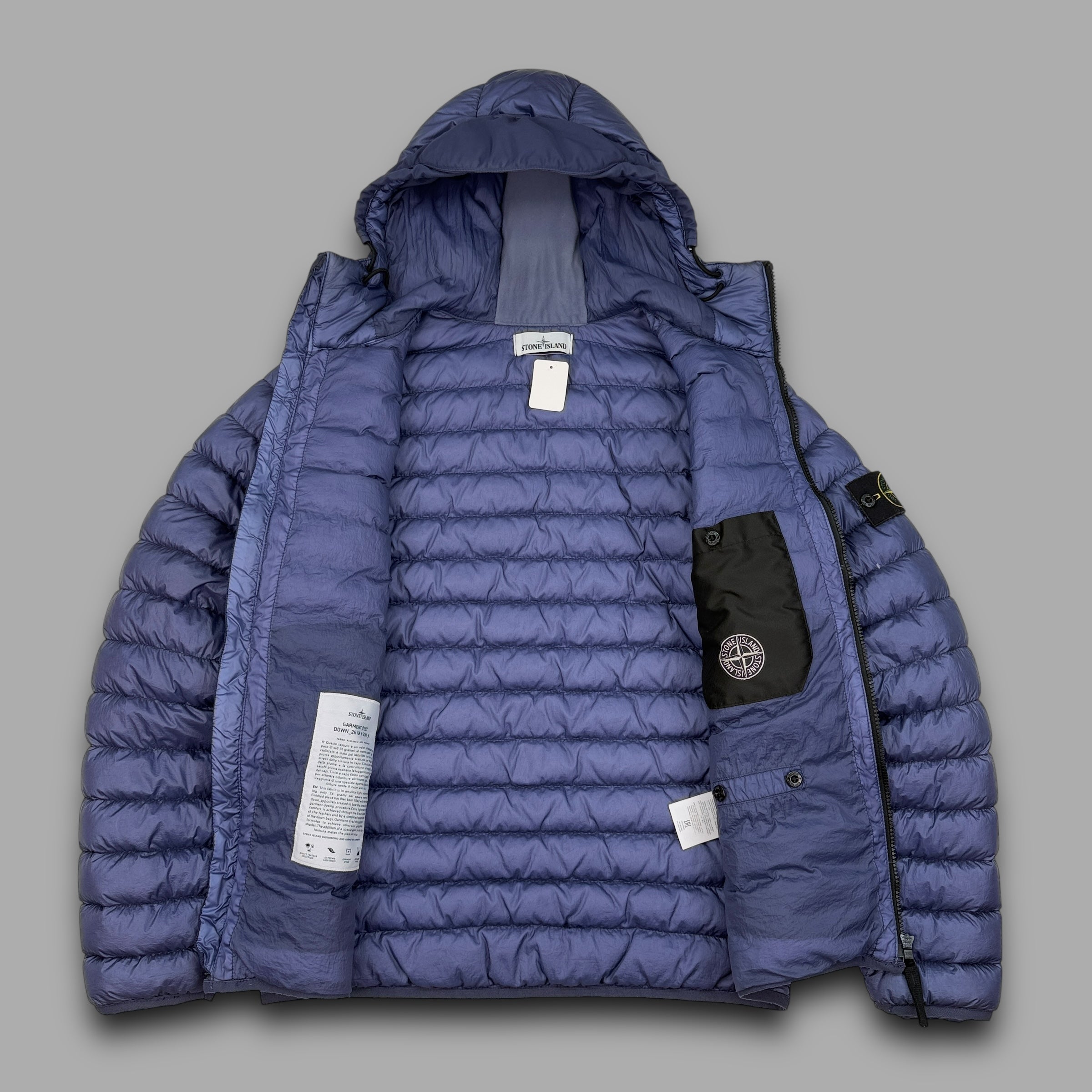 Stone island garment dyed downfilled puffer jacket (M)