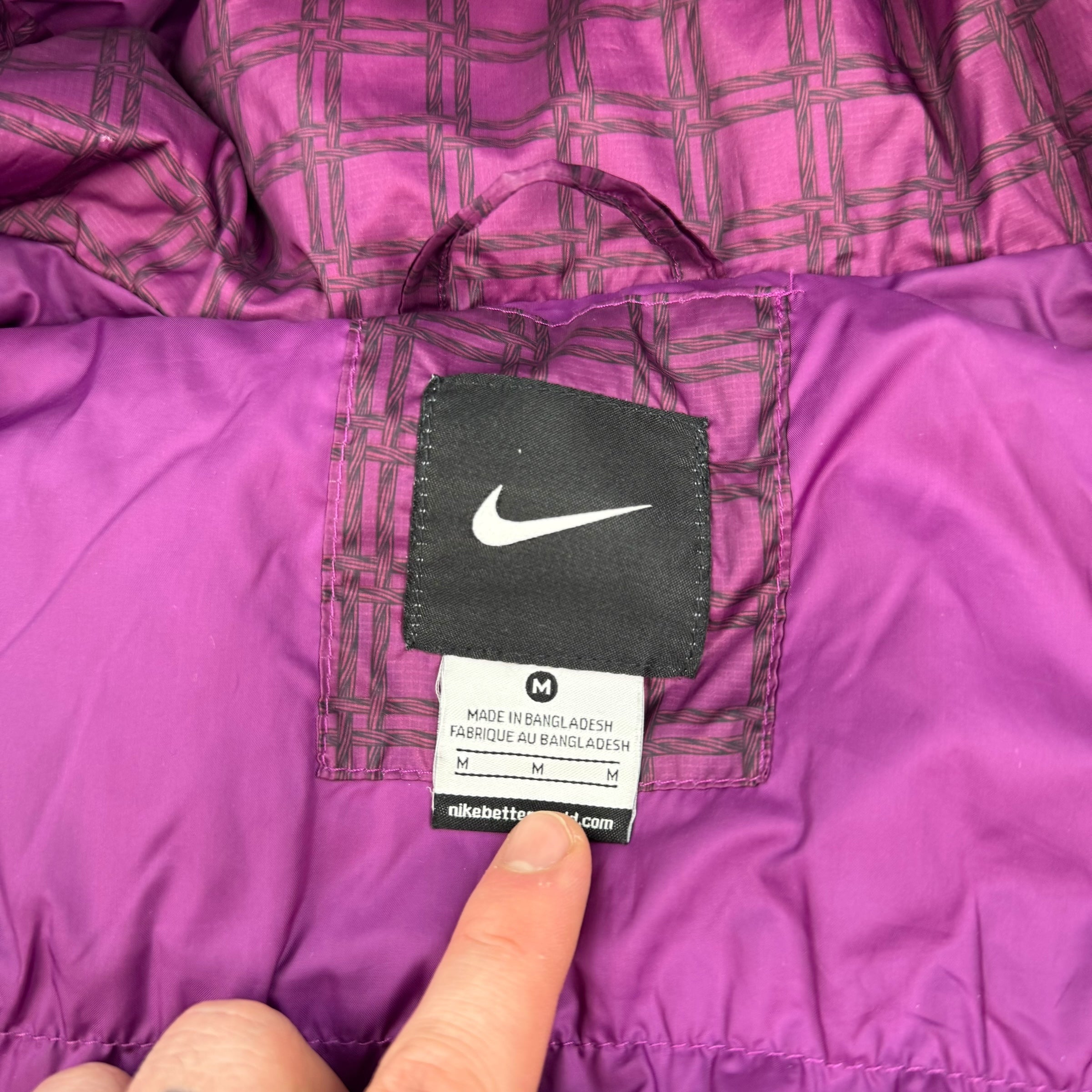 Nike 2000's technical plaid downfilled puffer jacket (M)