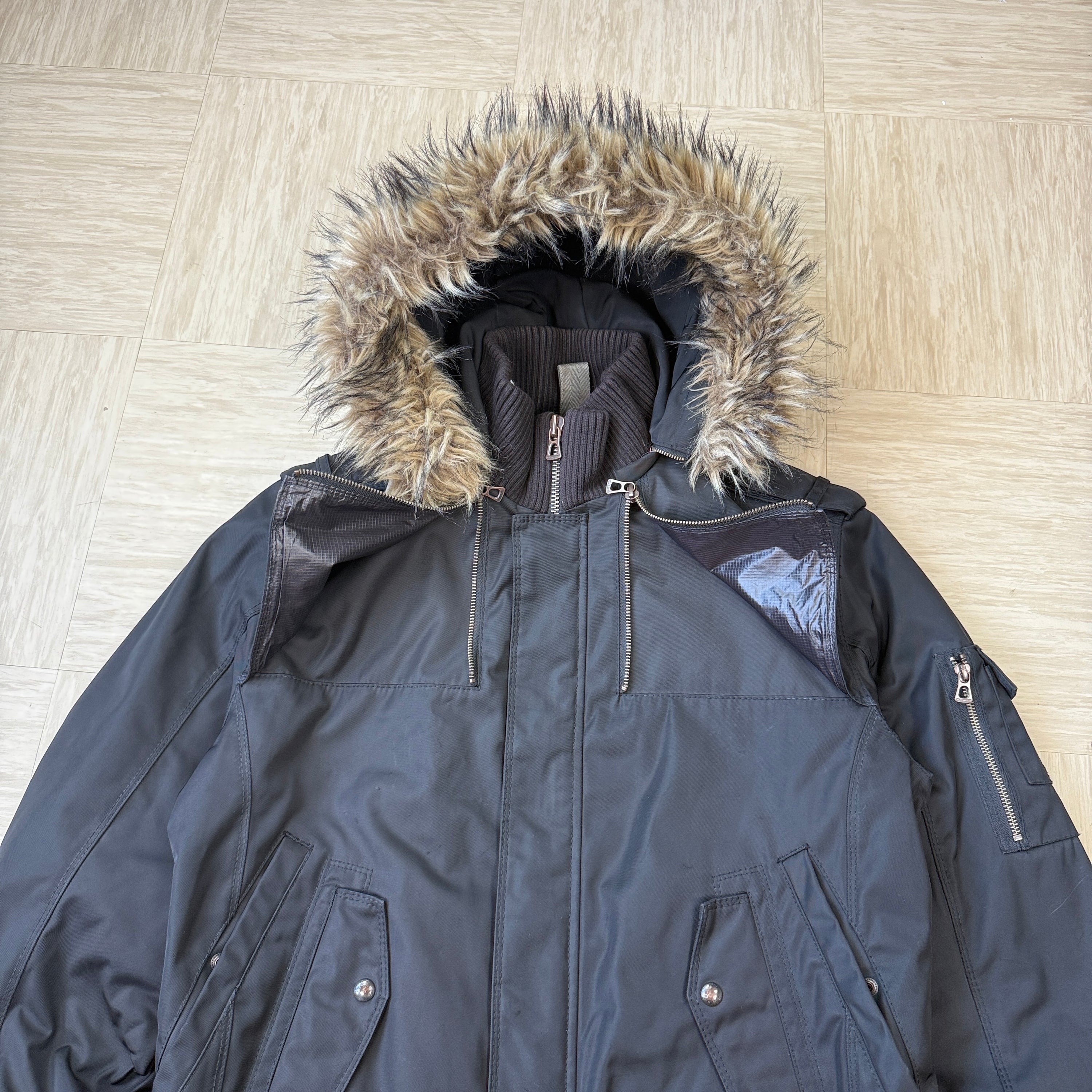 Hugo boss 2000's orange tab technical thermor nylon bomber jacket with fur hood (L)