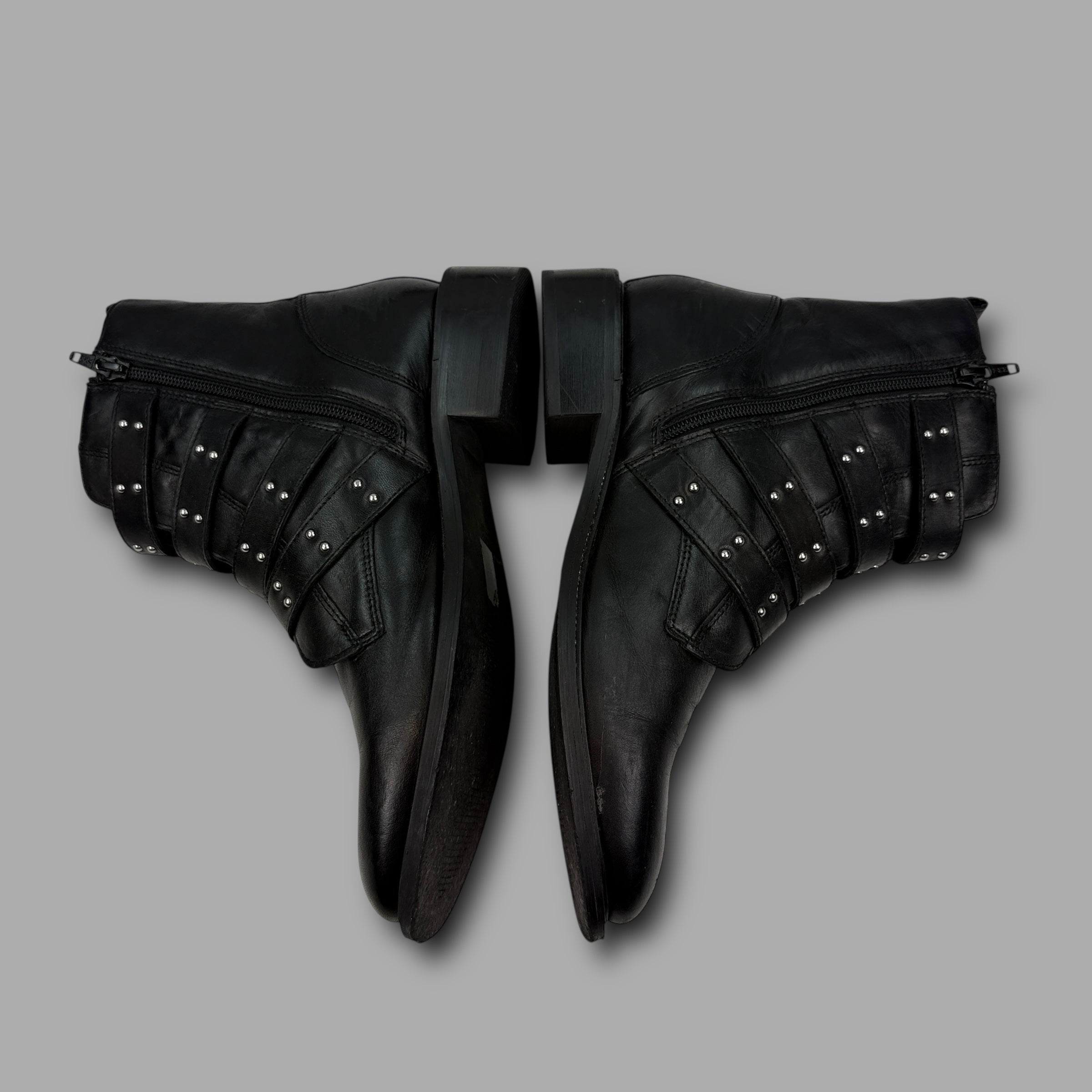 Carvela strap black leather studded buckle ankle boots (UK7)