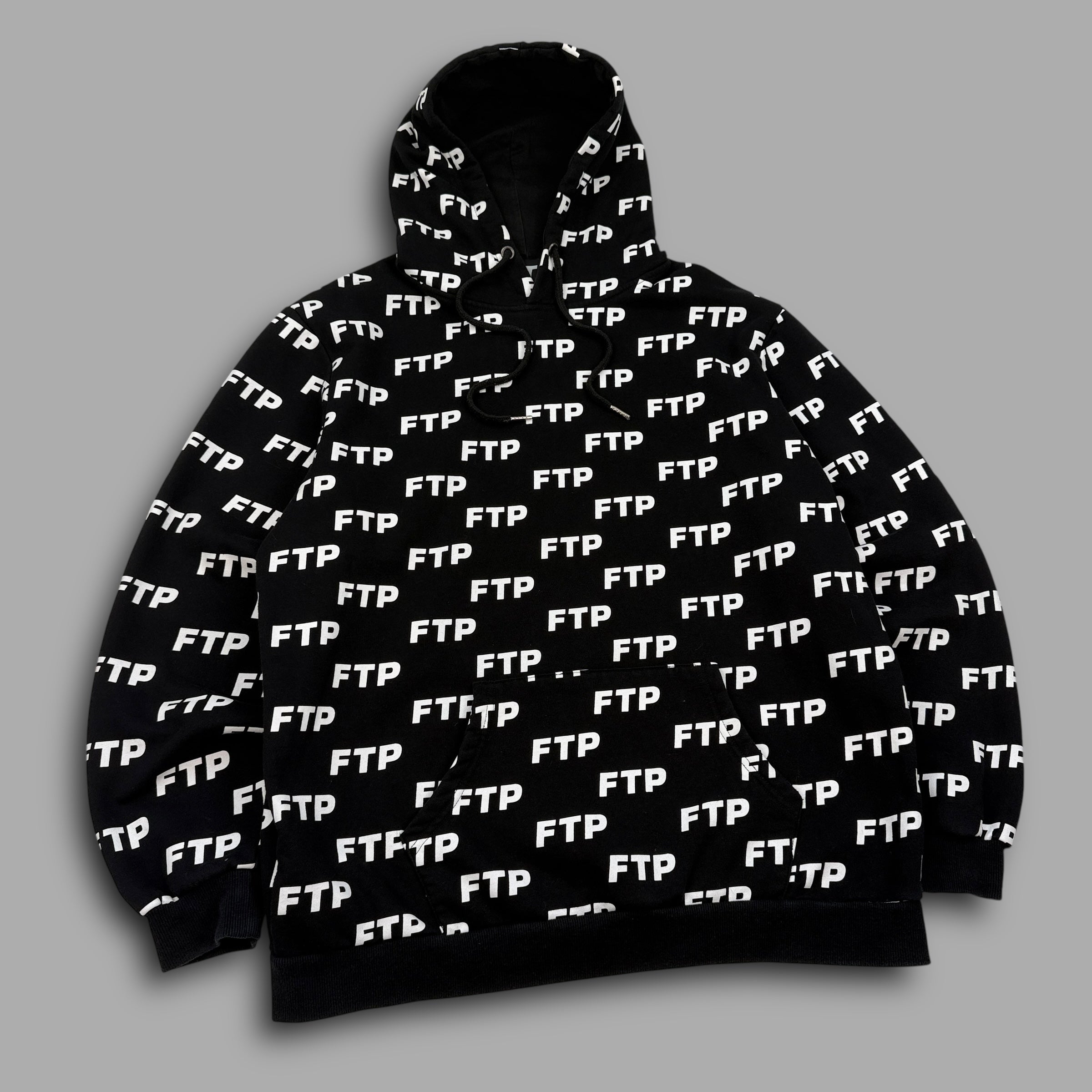 FTP pullover monogram hoodie (XL)