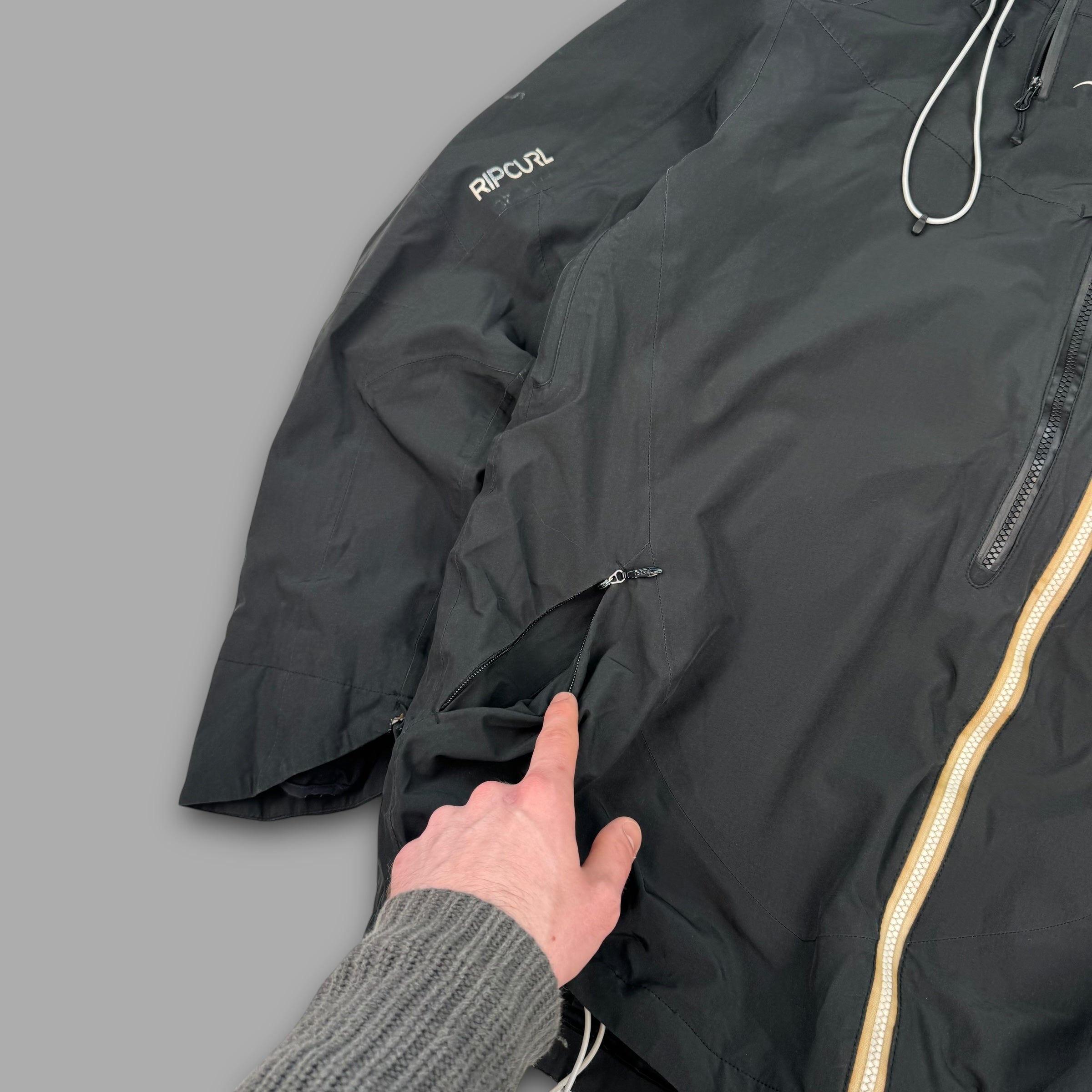 Ripcurl 2000's technical asymmetric dual zip softshell balaclava ski jacket (M-L)