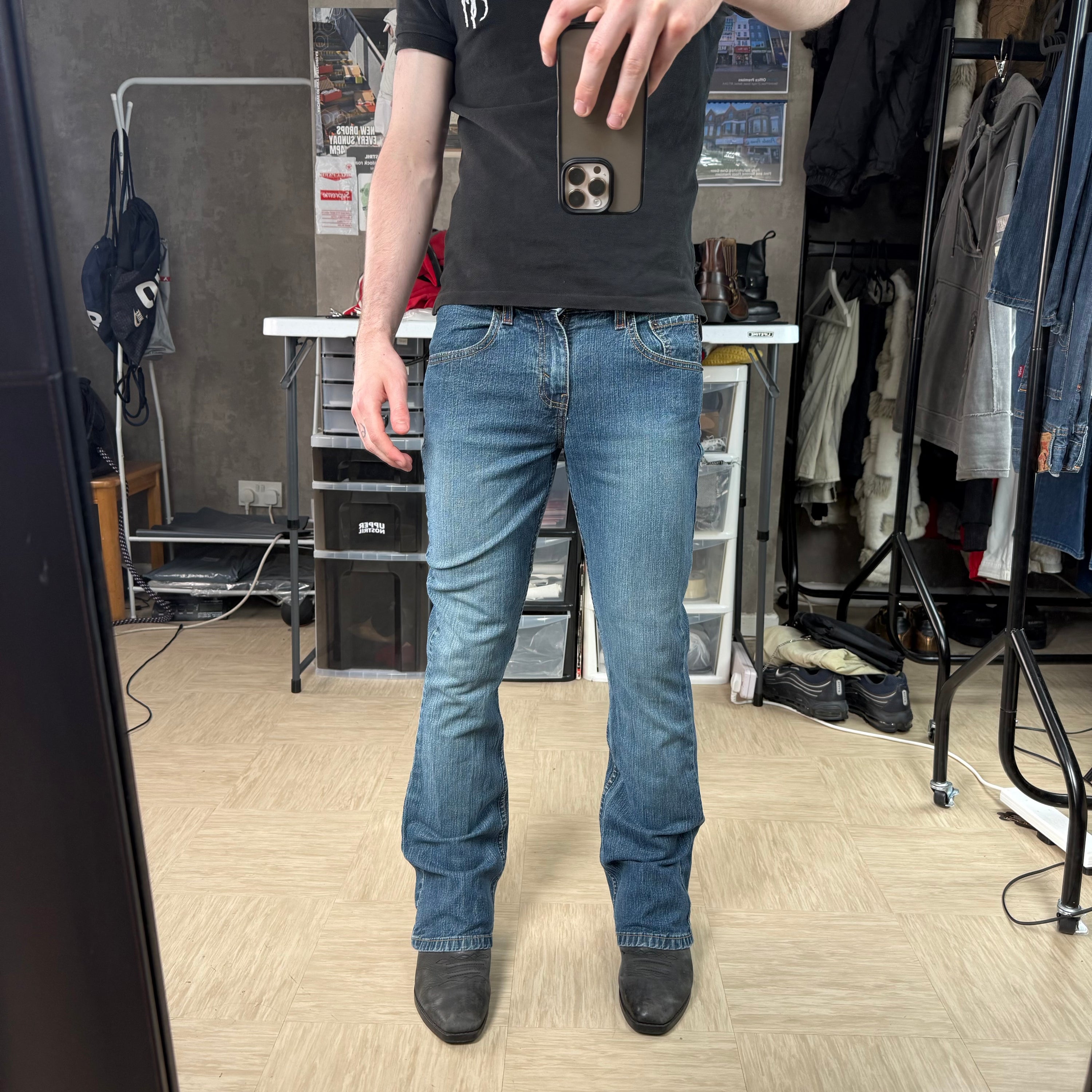 Levi's 2000's stretch denim bootcut jeans (S)
