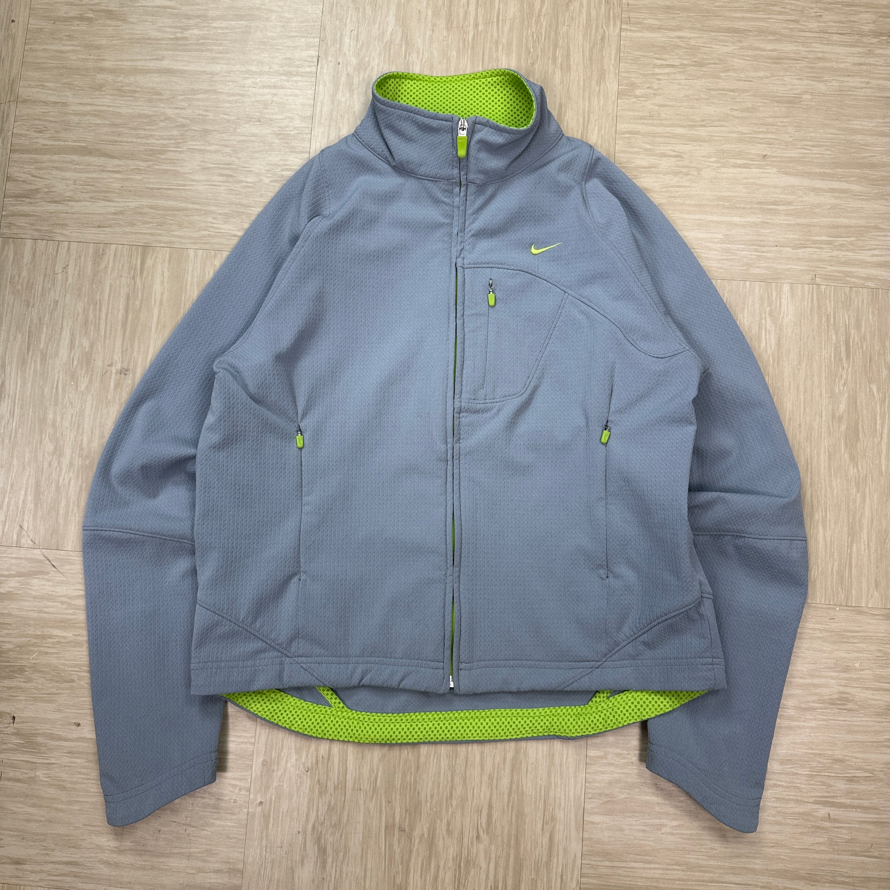 Nike sphere dry 2000's technical panelled softshell midlayer (S)