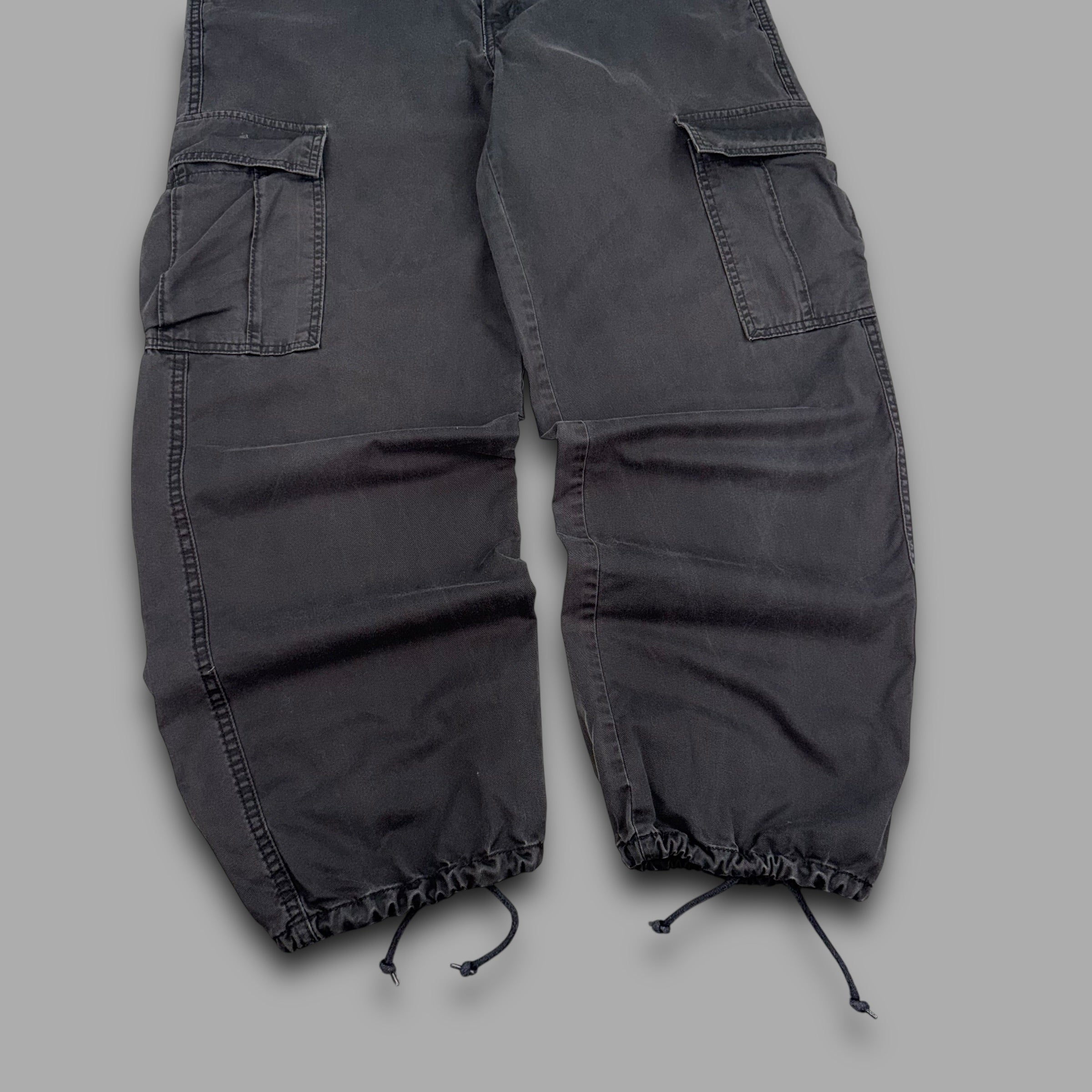 Levi's 2000's technical baggy wide leg cuffed cargo bottoms (M)