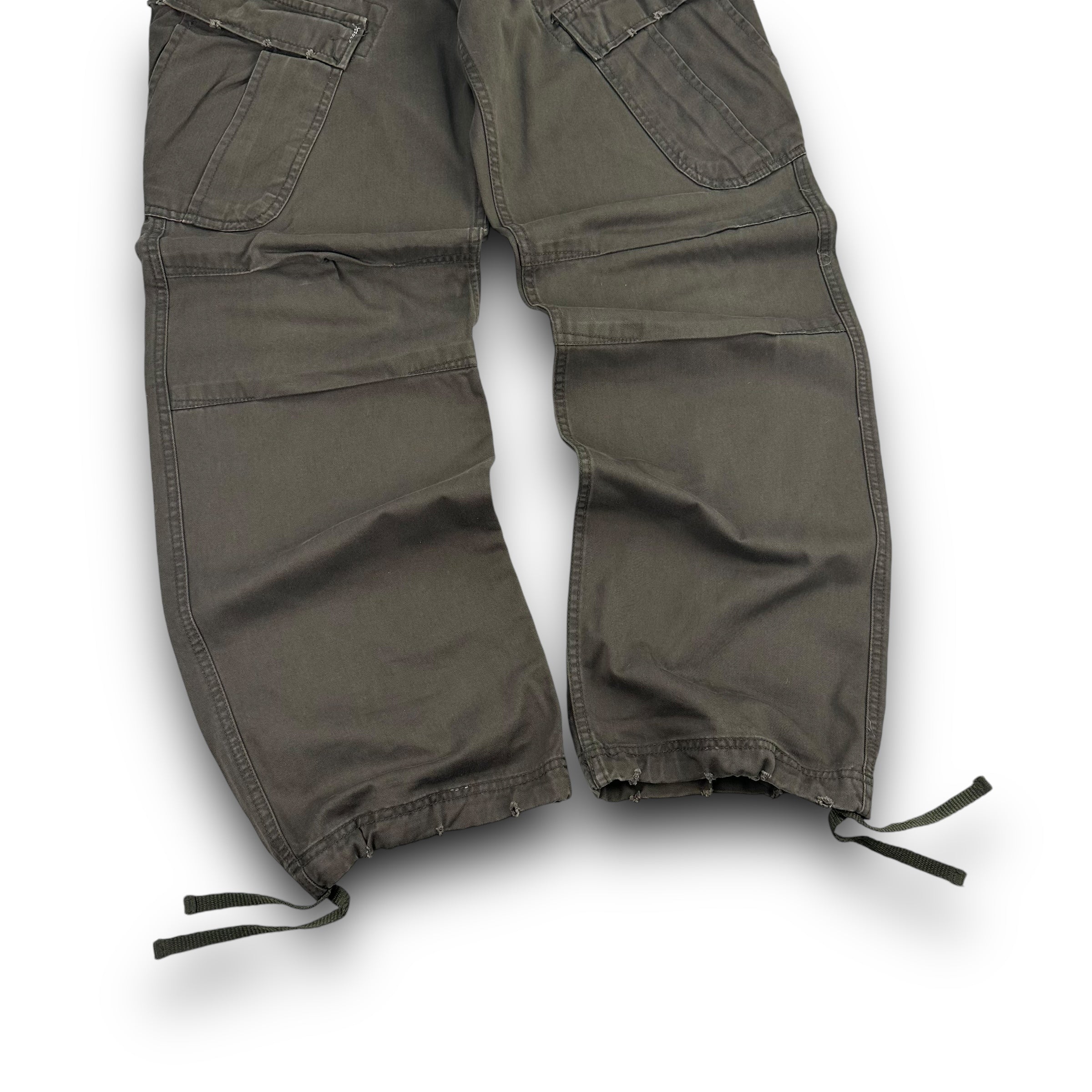 Burton 2000's baggy wide leg cargo bottoms (S-L)