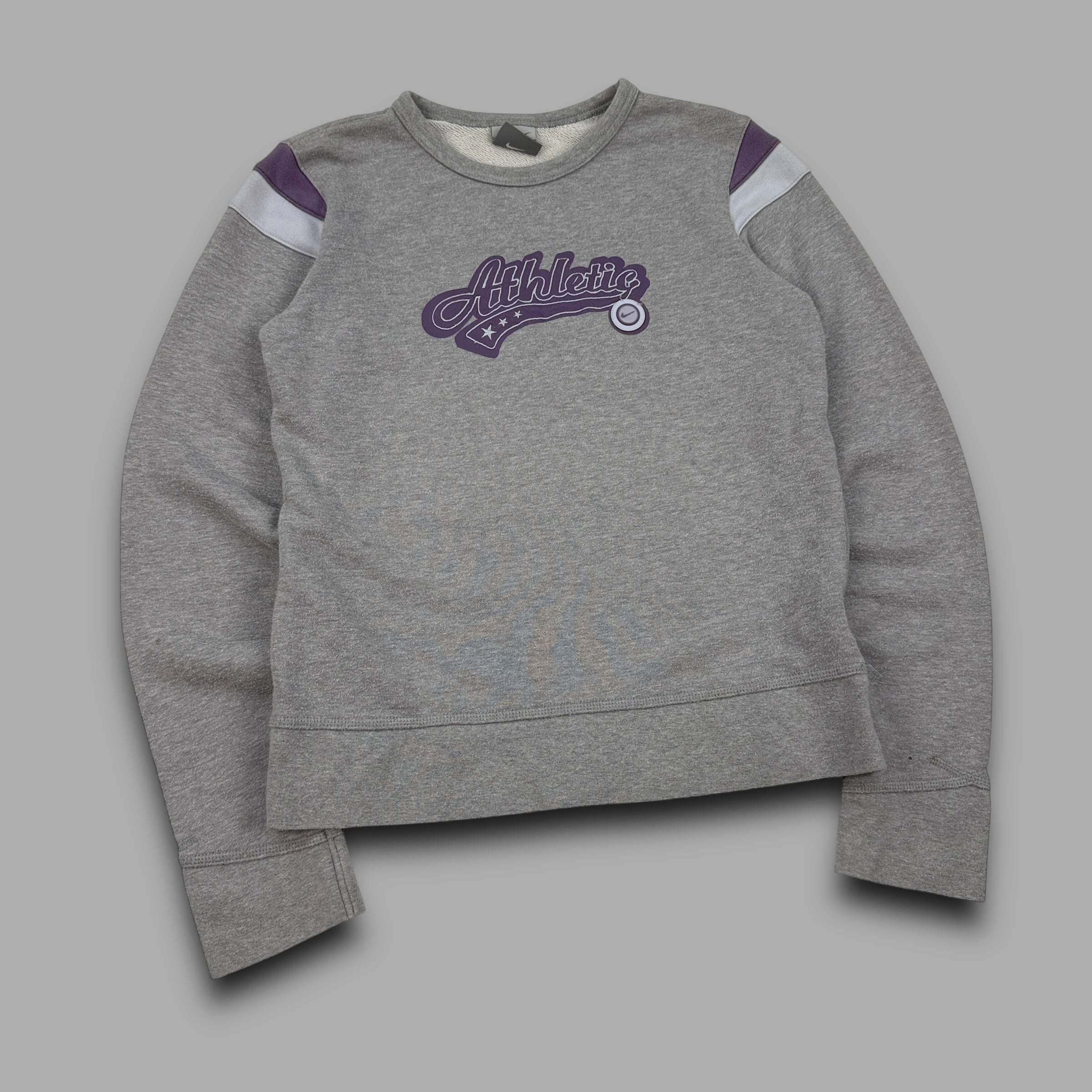Nike athletic 2000's graphic spellout pullover sweatshirt (S)