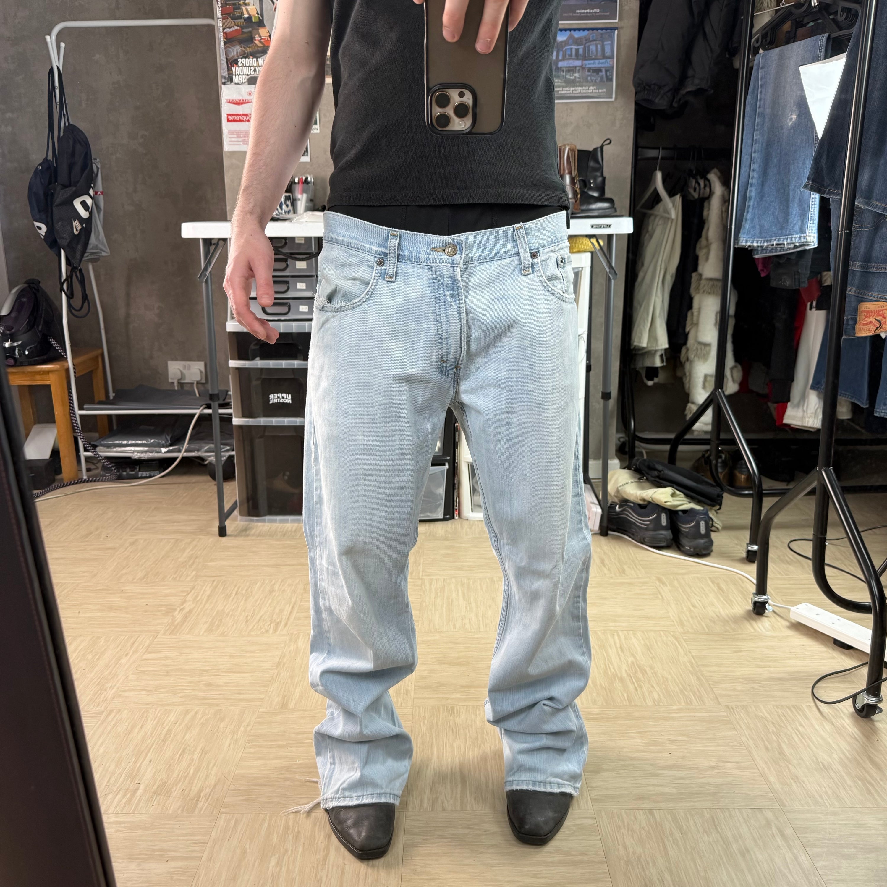 Levi's 527 2000's faded low bootcut denim jeans (M)
