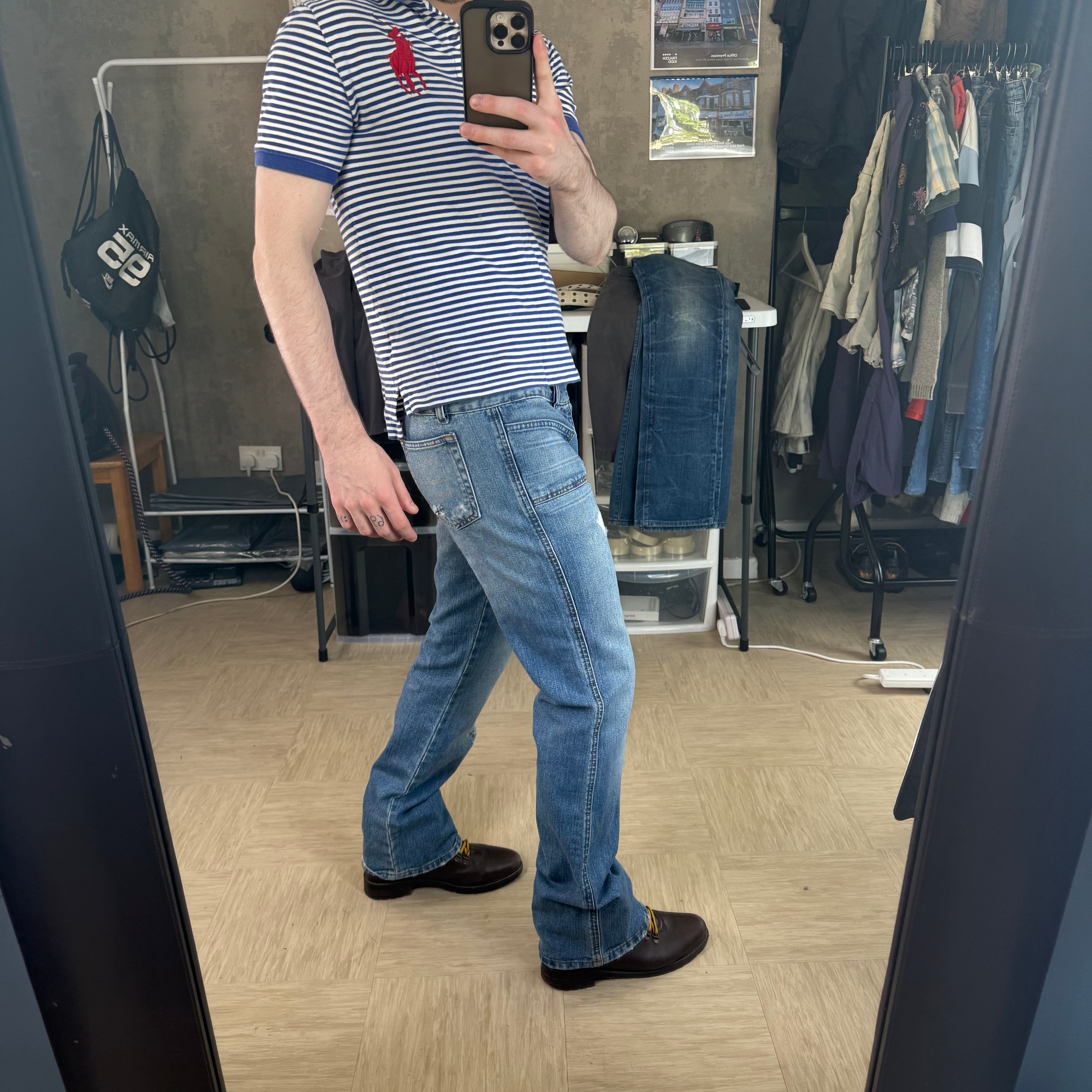Diesel 2000's relaxed distressed denim bootcut jeans (S)