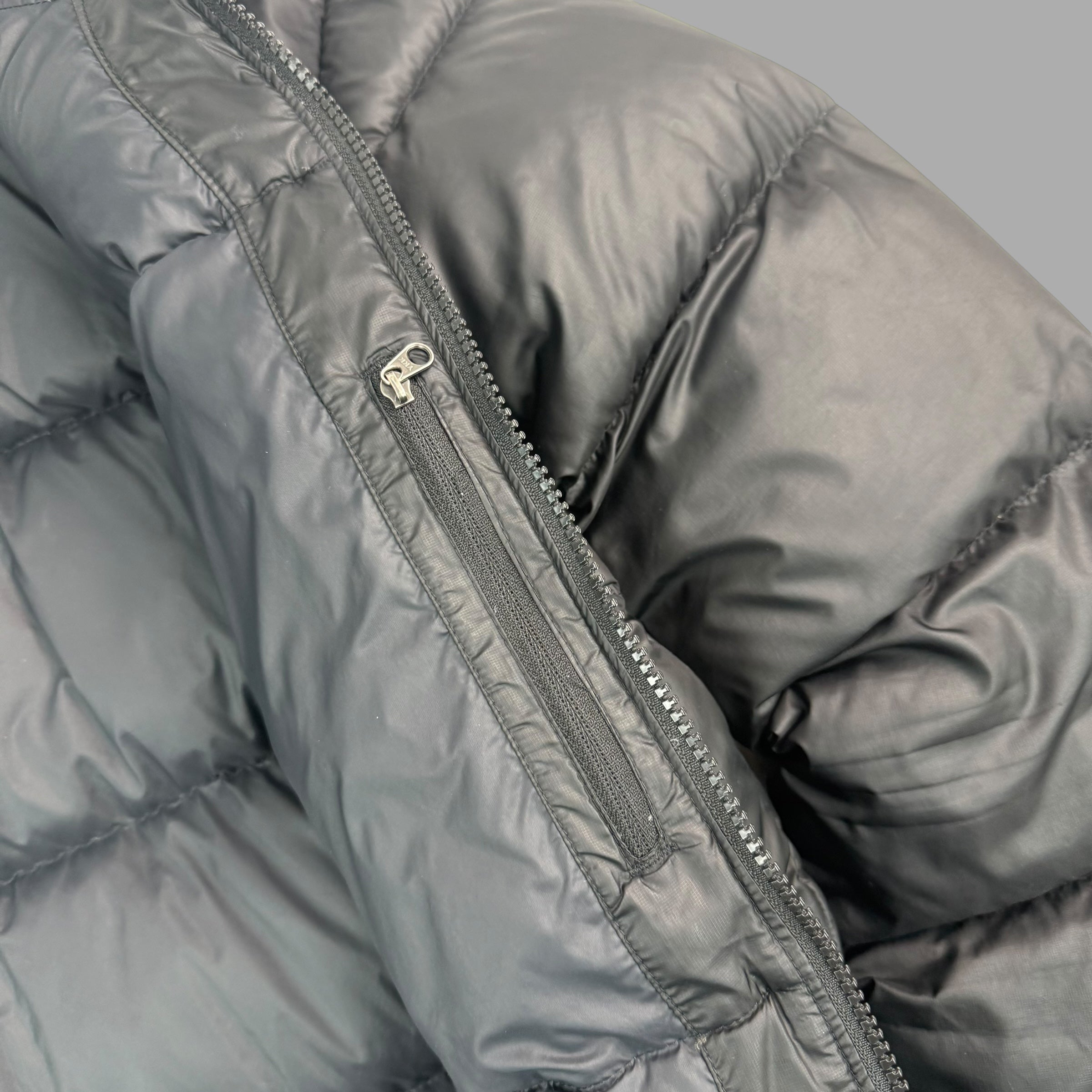 The north face 2018 nupste 700 down-filled puffer jacket (S)