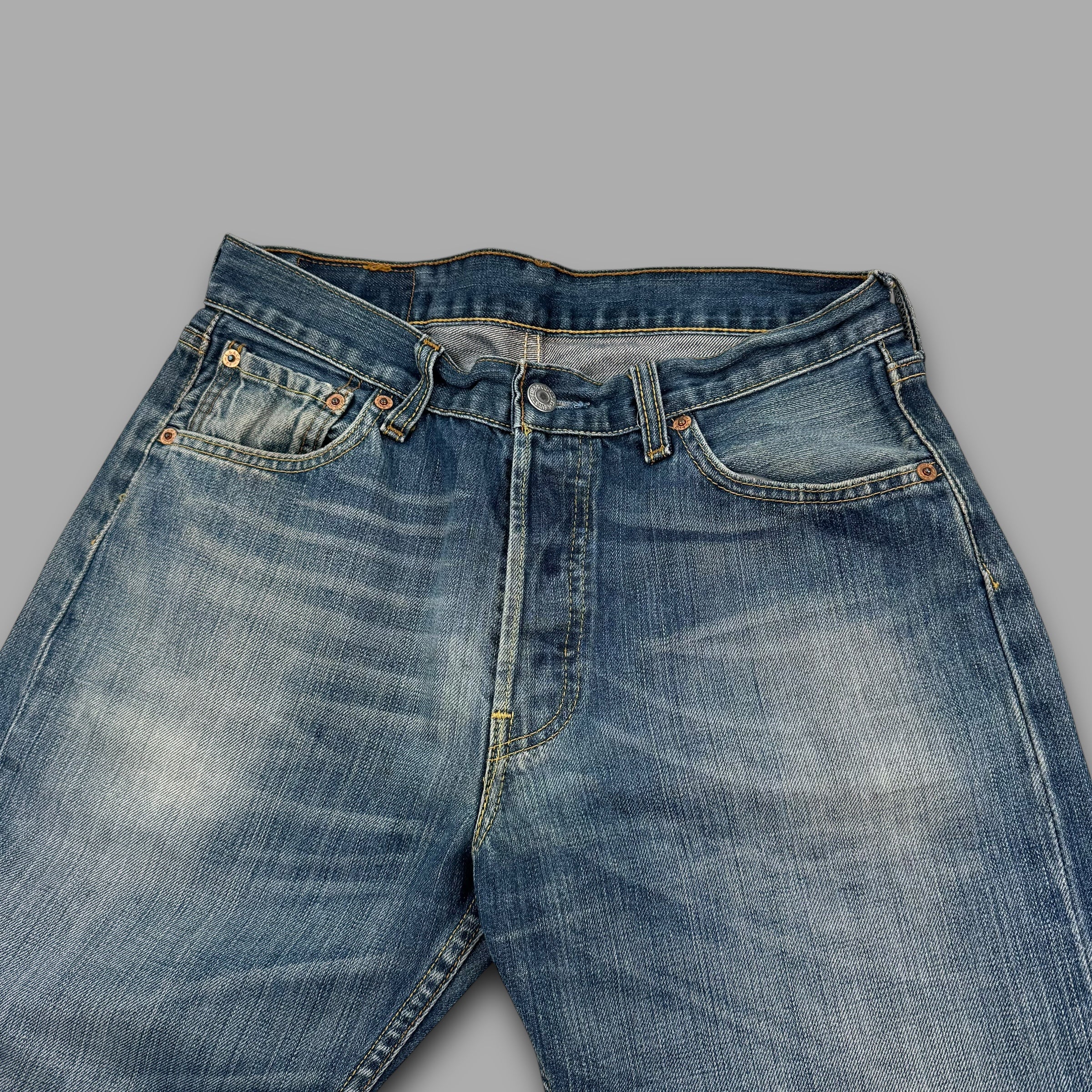 Levi 501 relaxed straight fit denim jeans (S)