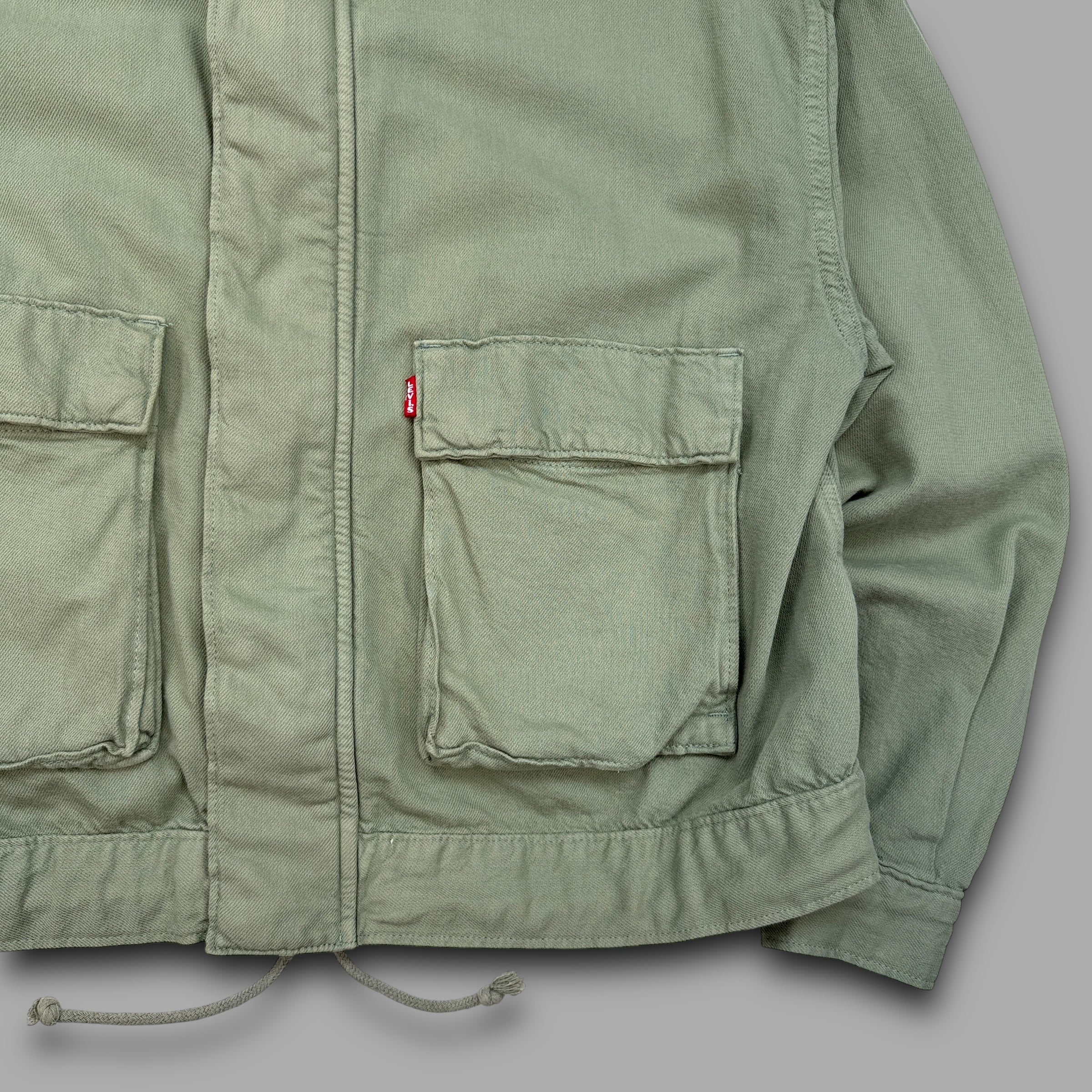 Levi's 2000's technical cropped utility jacket (S)