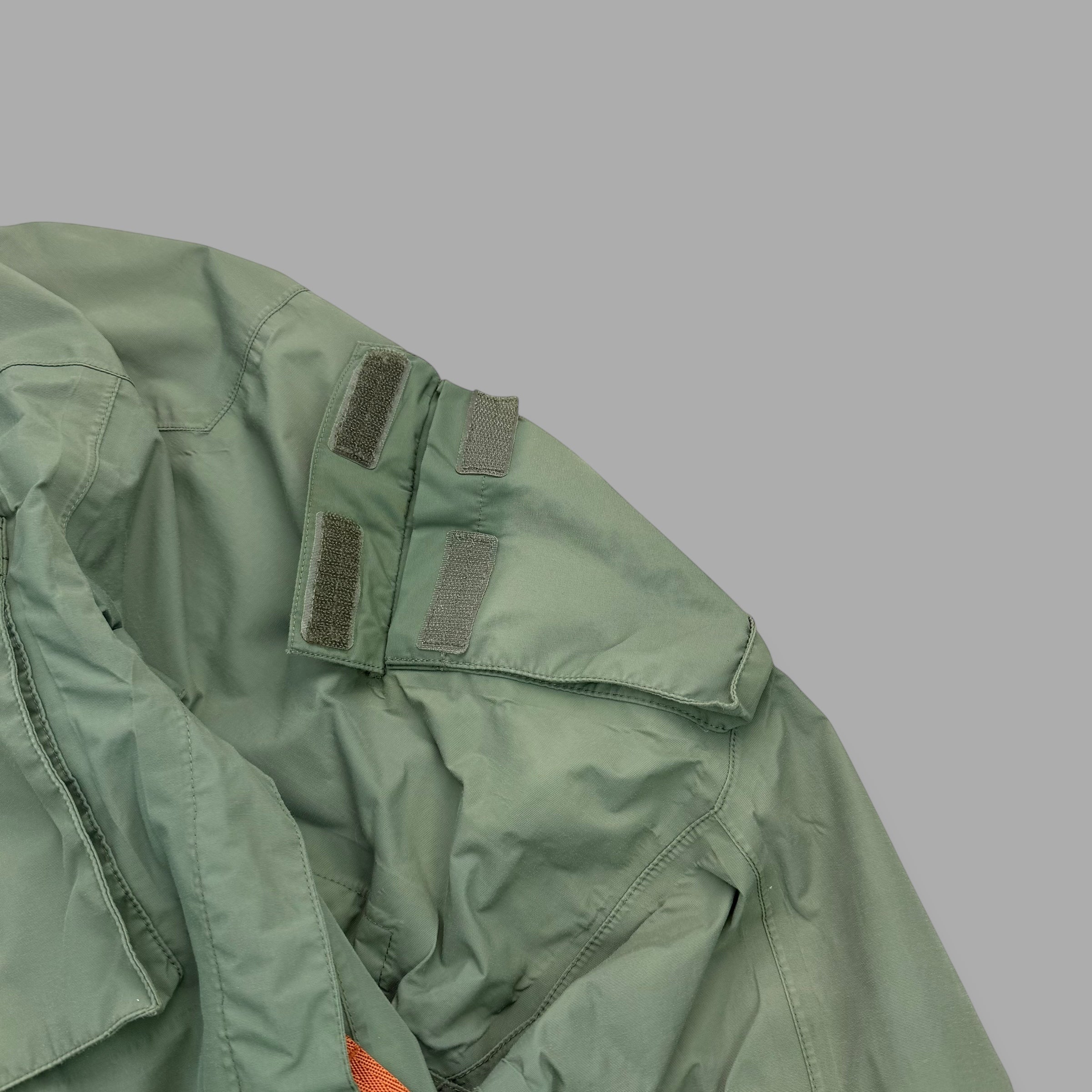 The north face 2007 technical panelled multi-pocket ski jacket (L)