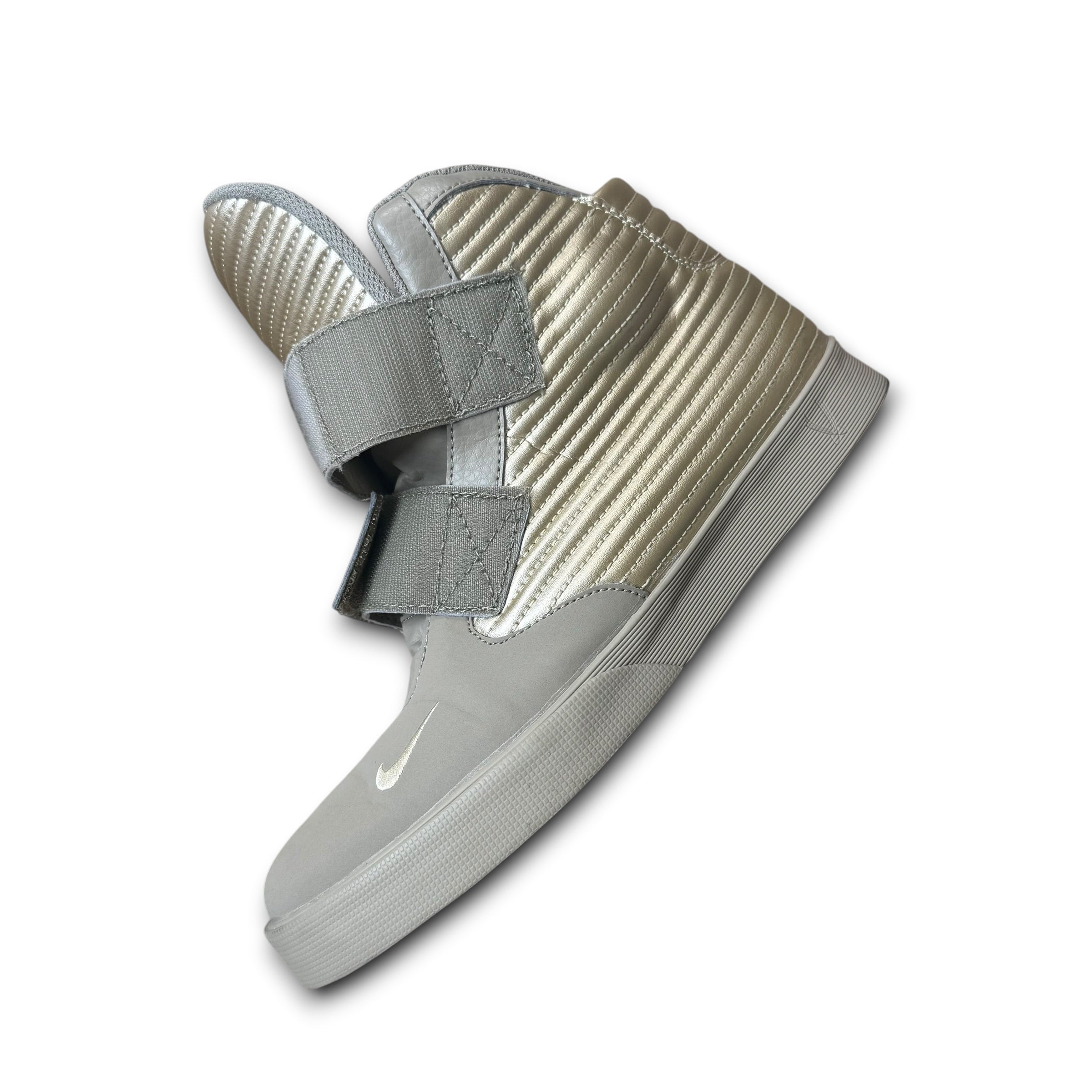 Nike flystepper 2k3 'metallic gold' high tops (UK7.5)