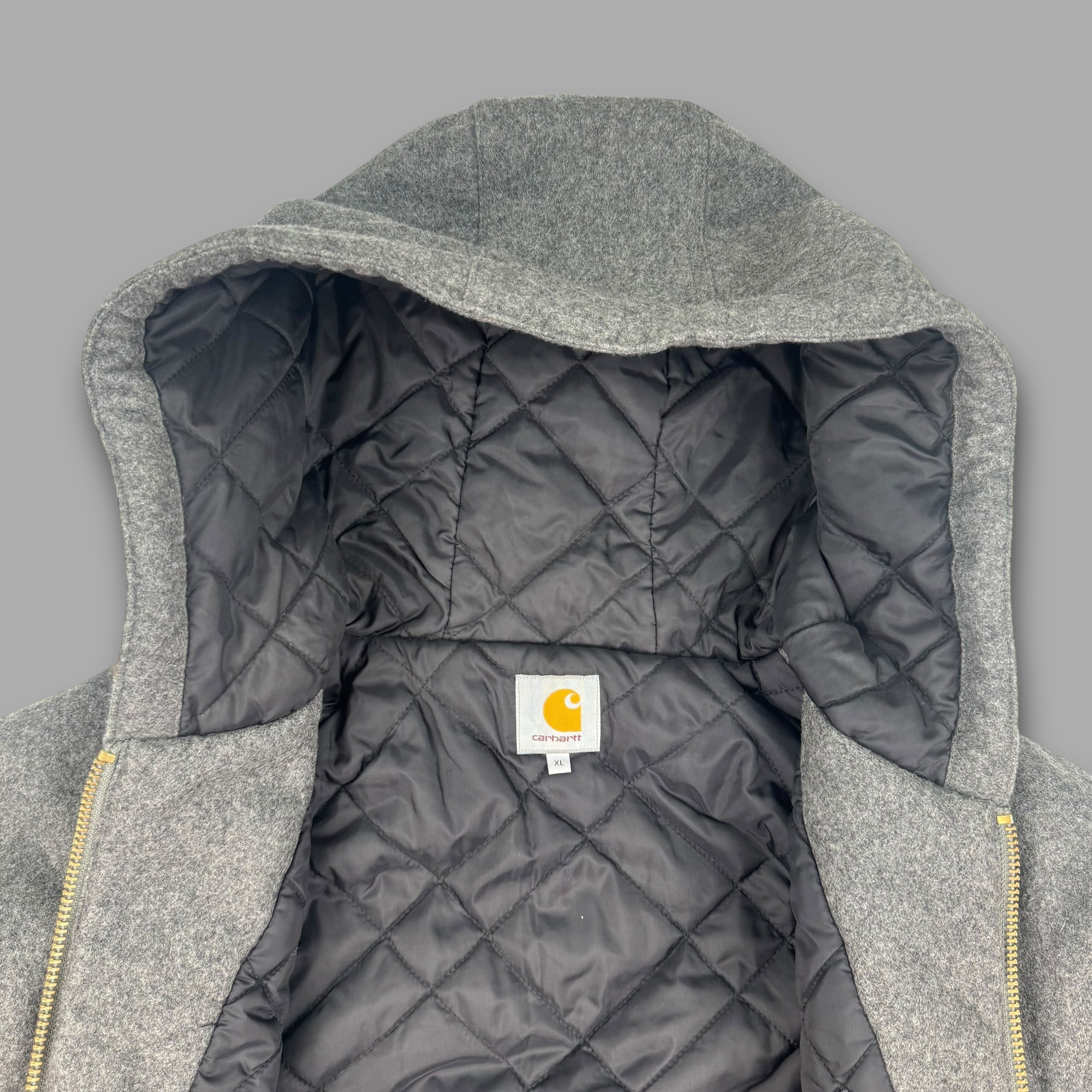 Carhartt 2000's loose fit mid weight zip up active hoodie (XL)