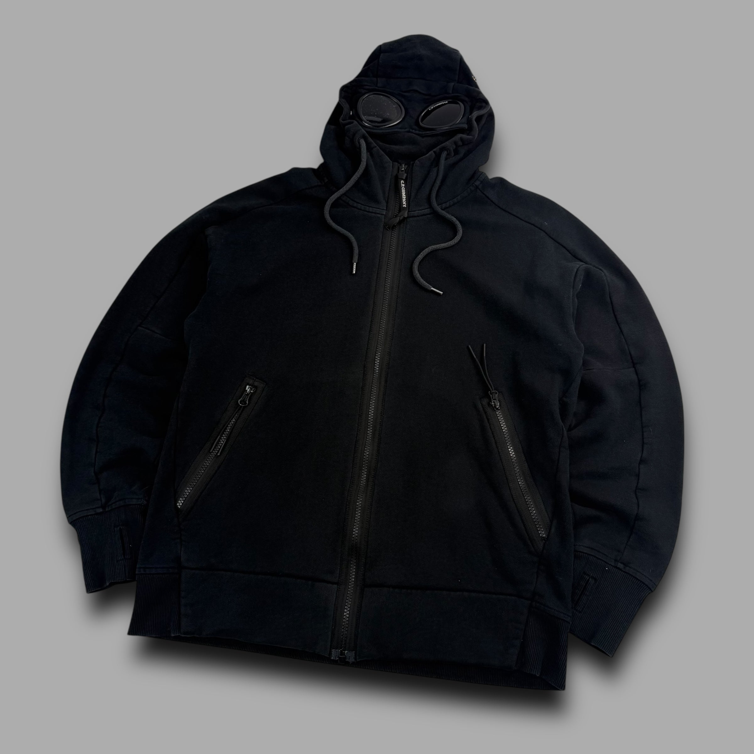 CP Company goggle hoodie (M)