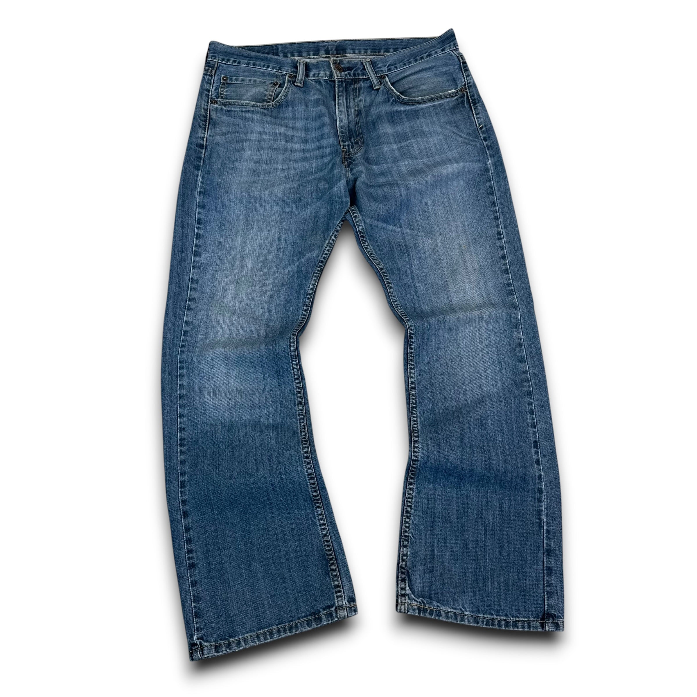 Levi's 2000's relaxed denim bootcut jeans (M)