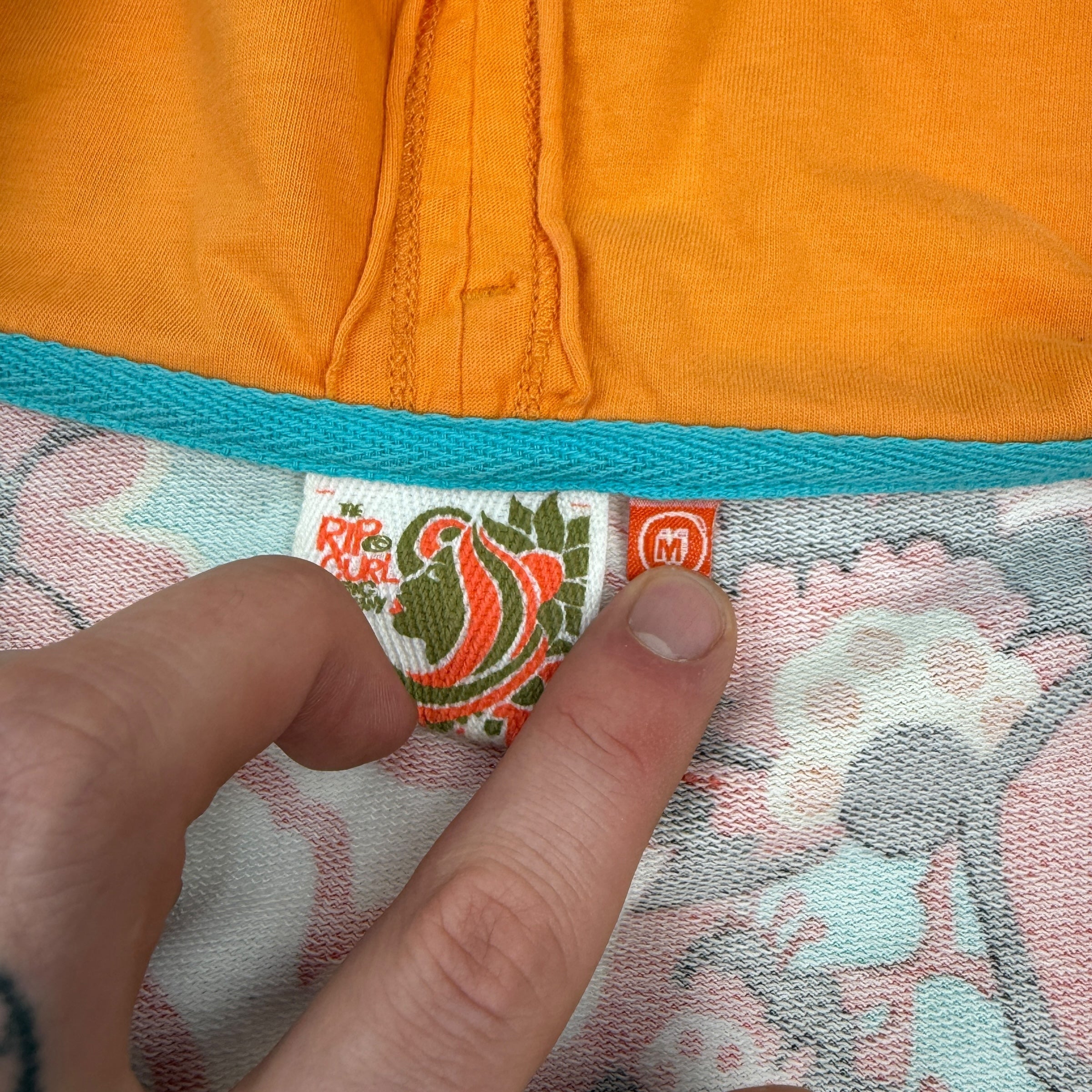 Ripcurl 2000's floral zip up hoodie with embroidery and contrasting hood (M) wms