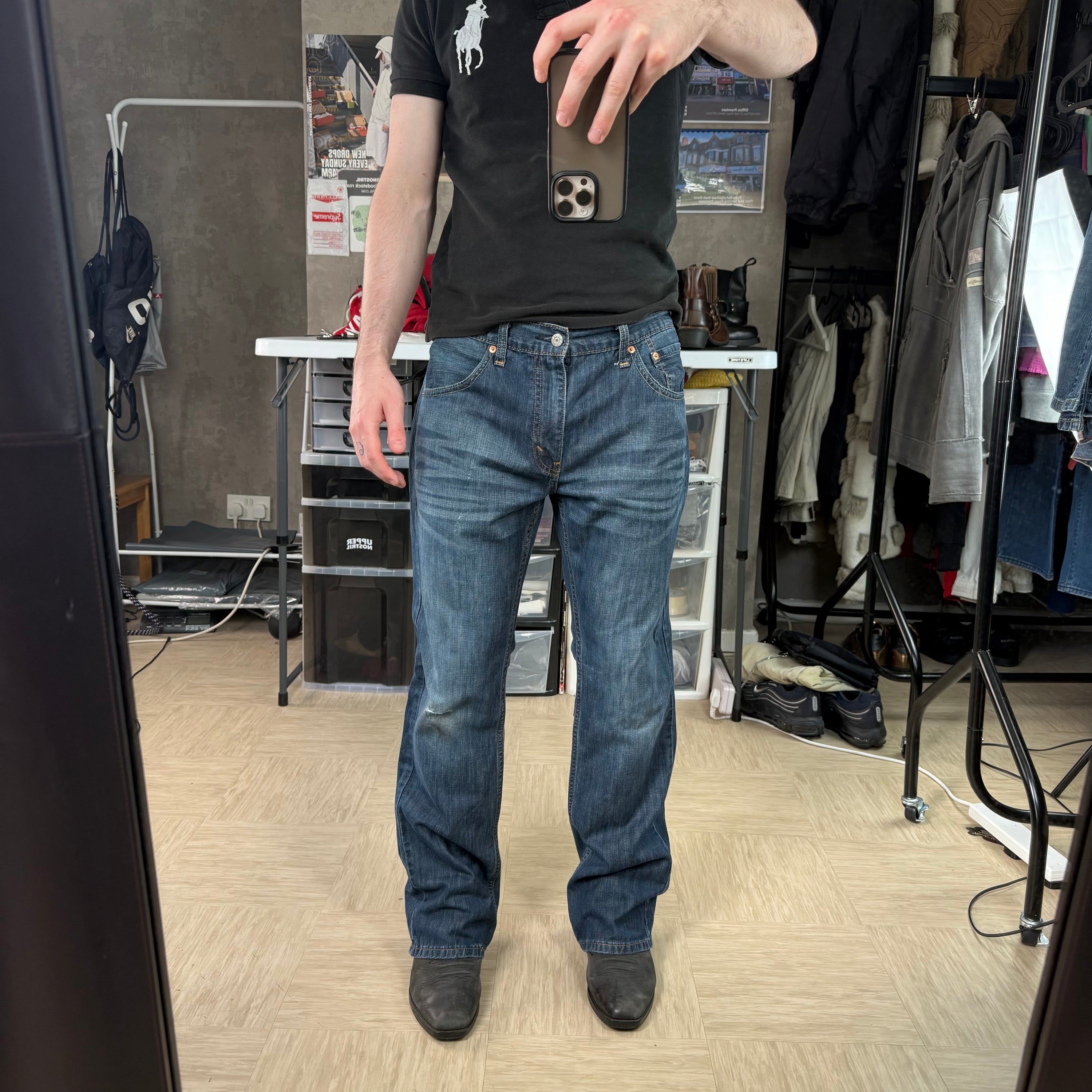 Levi's 527 2000's distressed faded denim bootcut jeans (S)