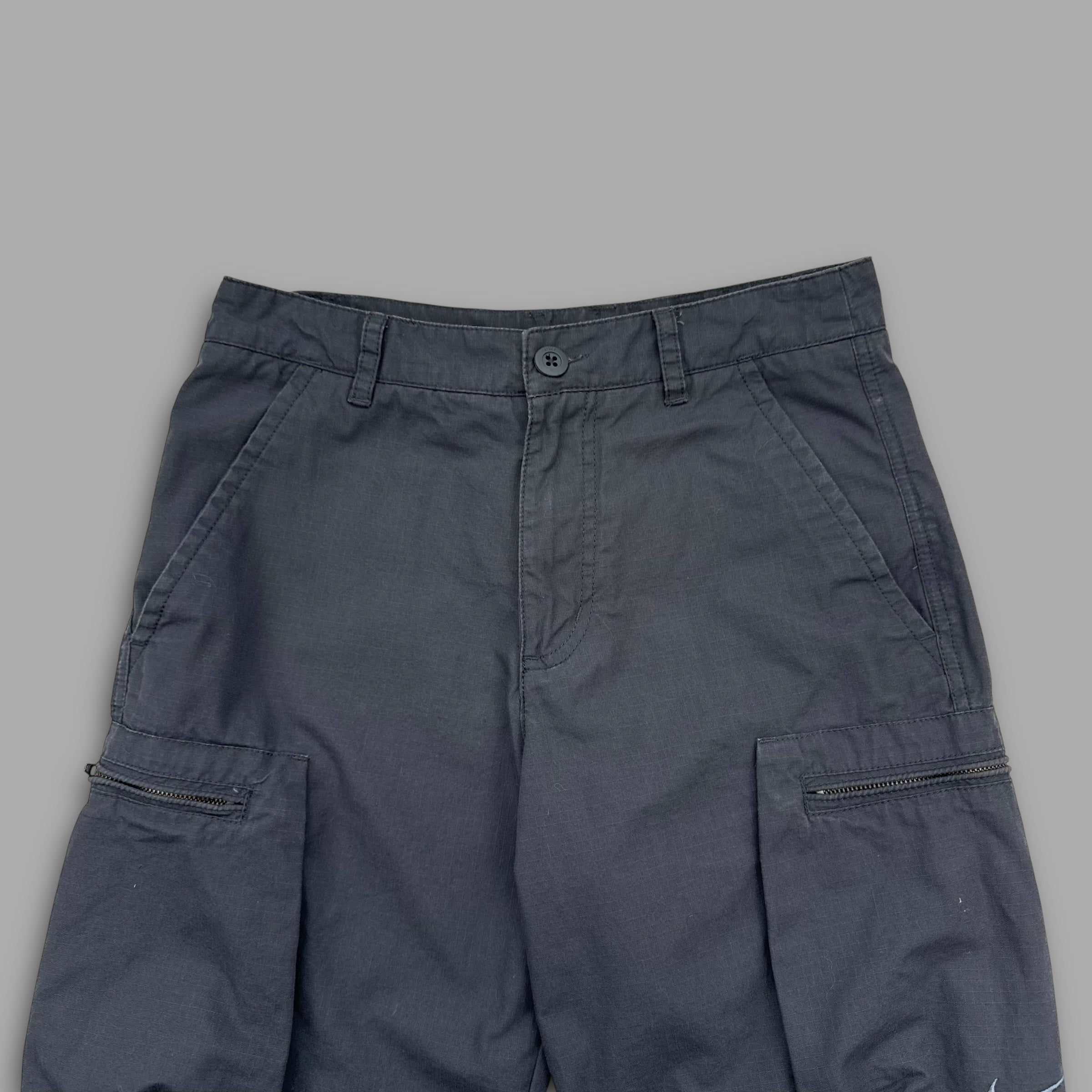 Nike 2000's atheltic dept. baggy cargo shorts (XS-S)