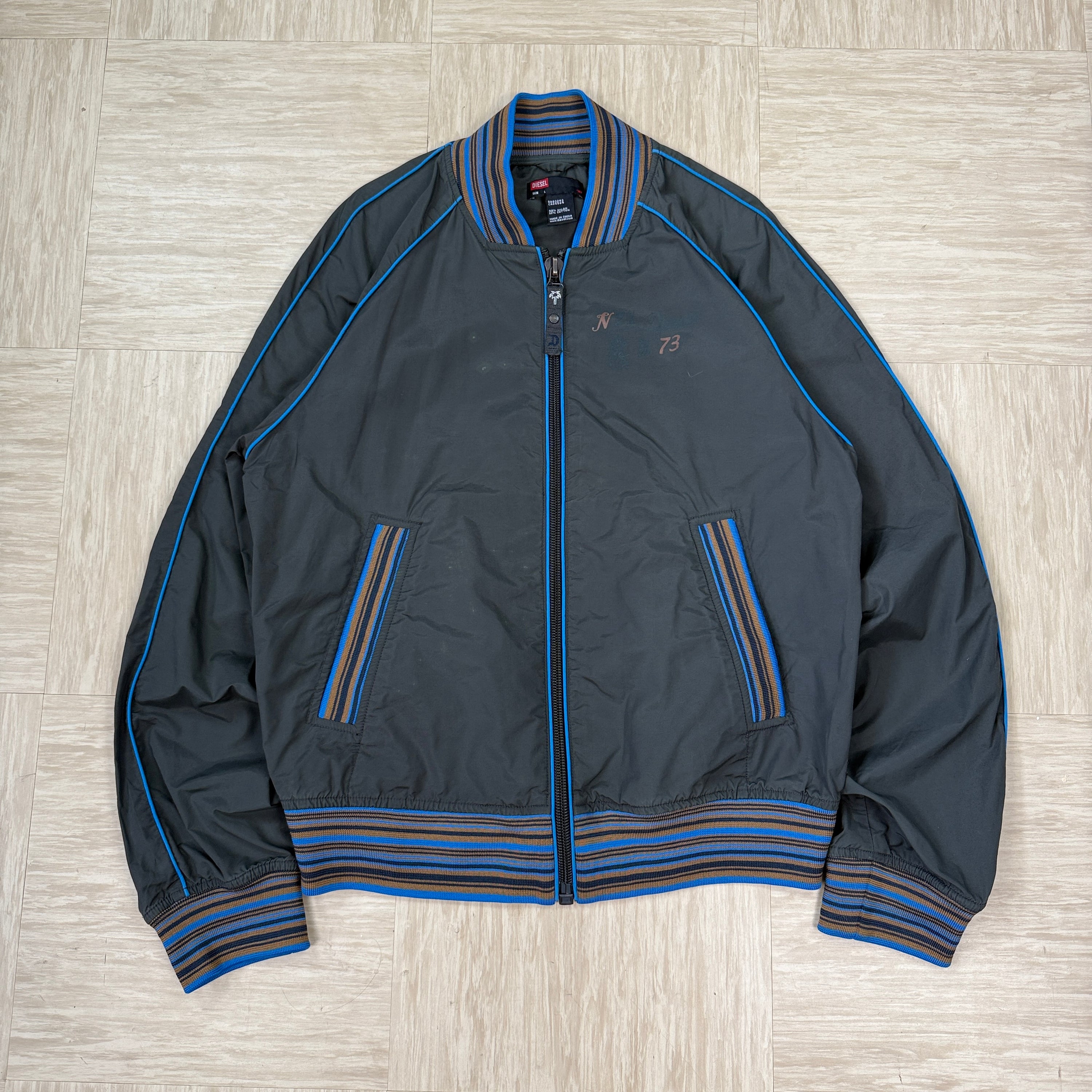 Diesel 2000's technical pipelined zip up nylon jacket (L)